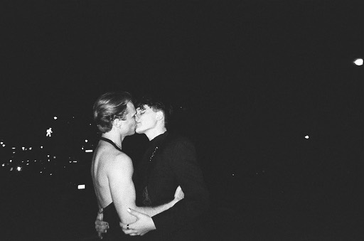 When I look at you, everything makes sense ๐
๐ธ: Fran