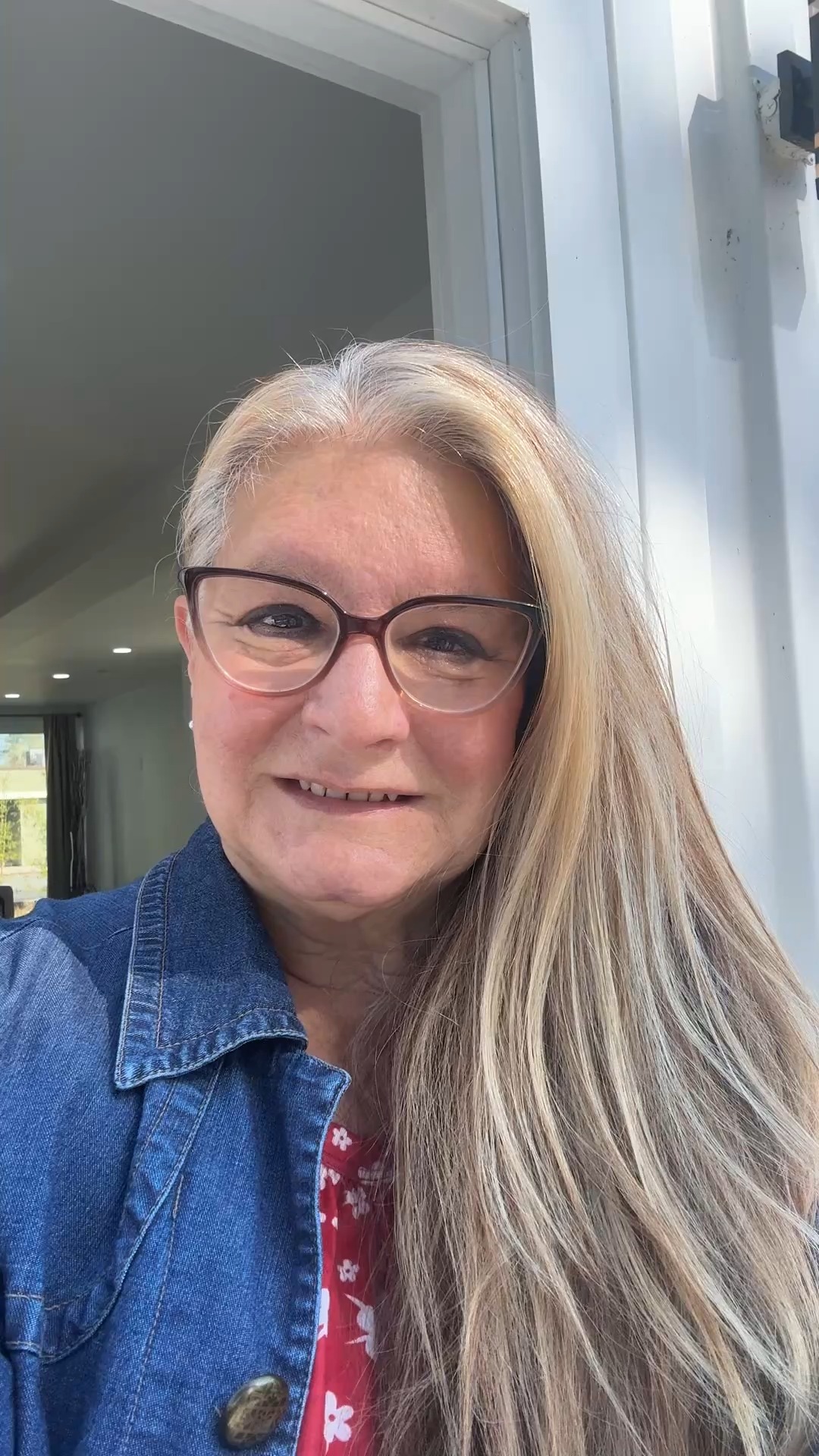 Open House Alert!! Today Saturday 11-3! 8778 Waterfront Terrace Jacksonville. Come say hello!
#openhouse #jacksonvillerealestate #jaxrealestateonthemove #jaxrealtoronthemove #jaxrealestate