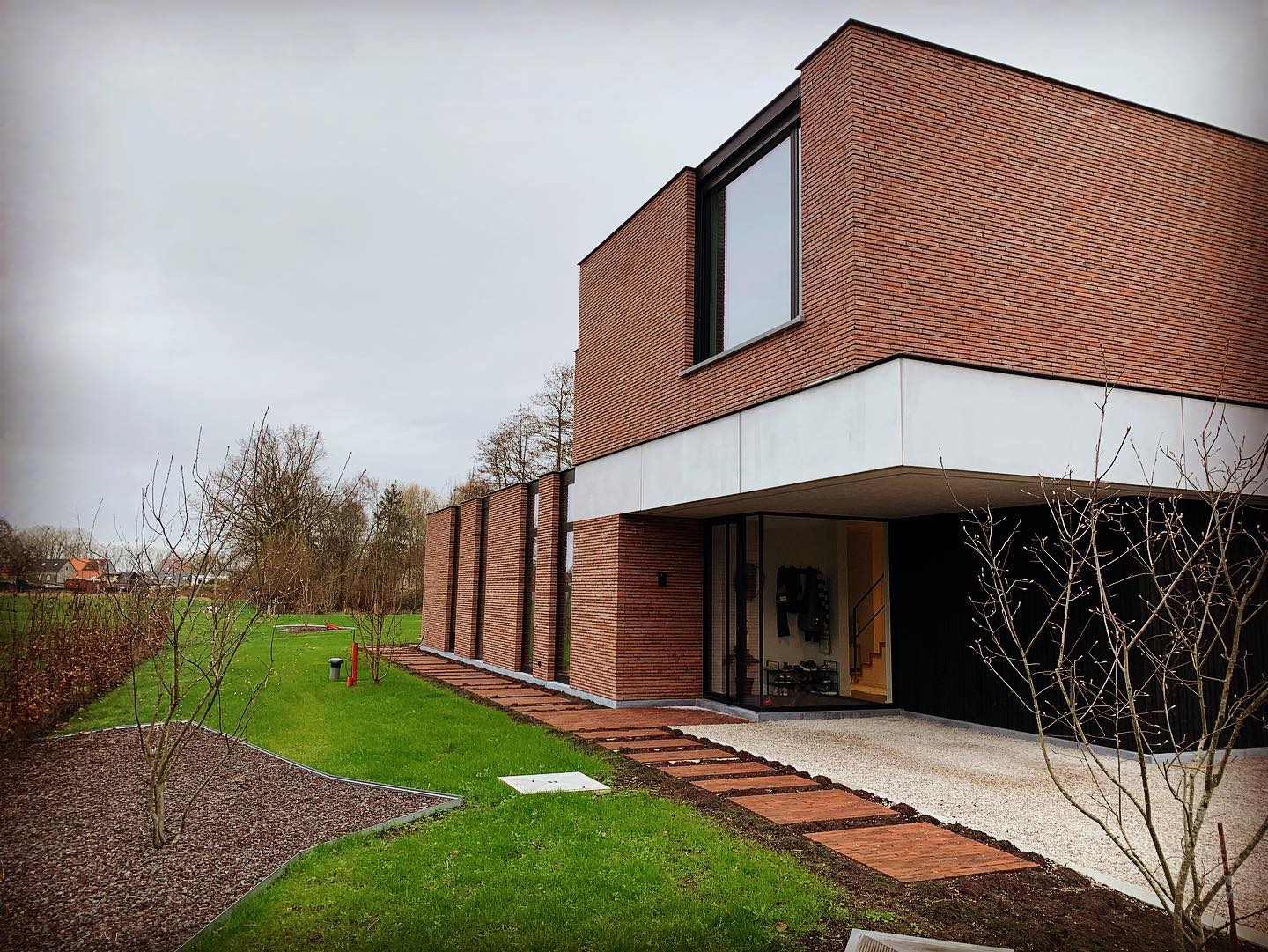 Aanplantingen! Laat de lente maar komen…🌞🌞🌻