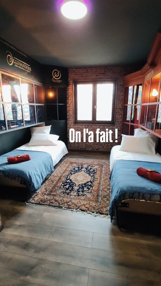 Des mois et des mois de travail pour vous offrir une prestation unique et entièrement fait maison ☺️💪
Vous ne viendrez pas voir Harry, vous êtes Harry !
Nous avons hâte de vous accueillir dans ce décor immersif Aux Nuits Magiques ✨️
#auxnuitsmagiques #inauguration #harrypotter #logementinsolite #nuitinsolite
___________
Logement Harry Potter insolite, immersion studios.
Coclois - Aube Grand Est - 30mn Nigloland, Lacs d'Orient, magasins d'usine Troyes.
Vous ne venez pas voir HP, vous êtes HP ✨️
Réservation sur www.auxnuitsmagiques.com,
Airbnb ou Booking