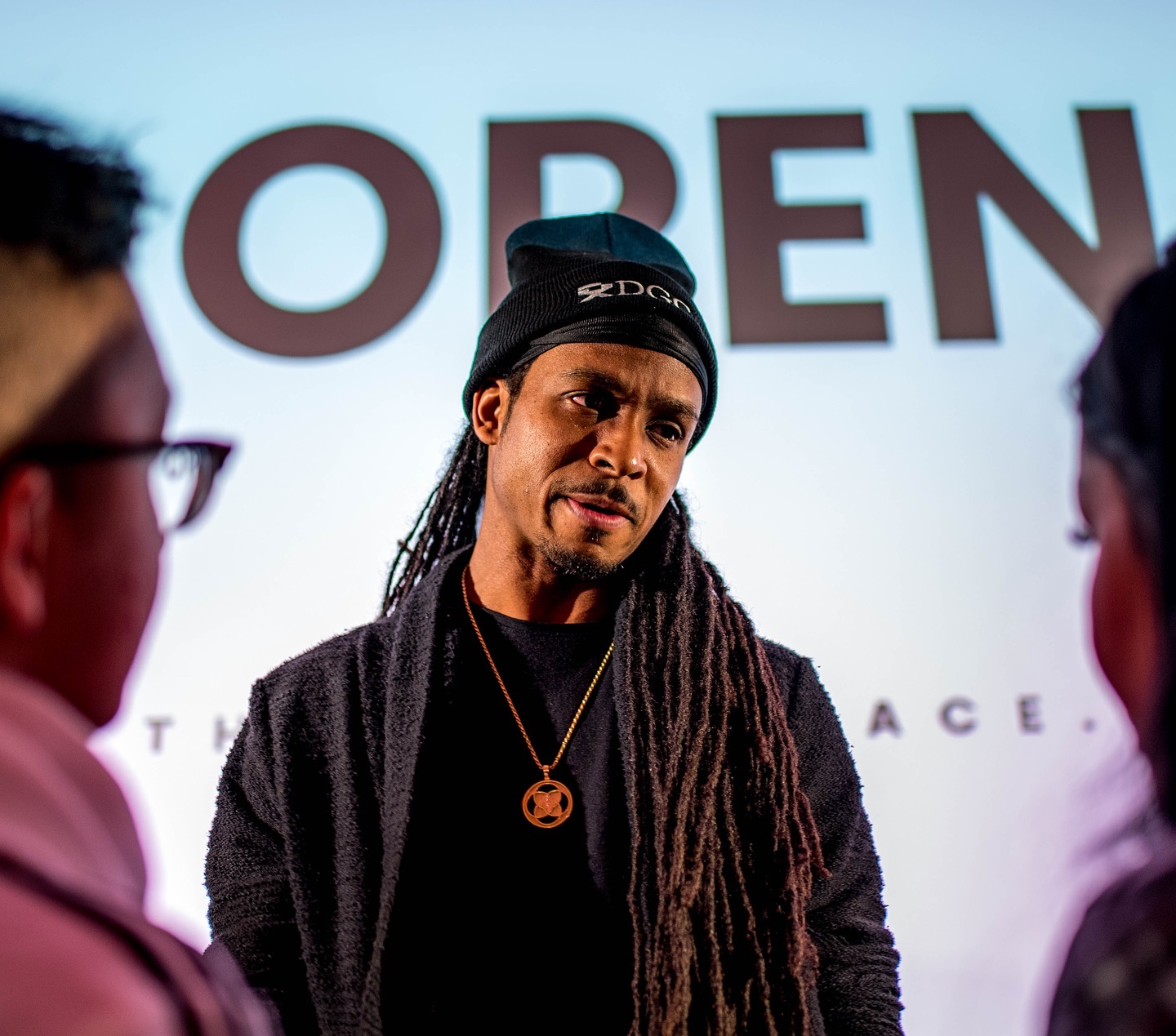 Do you remember when @directedbyrt told us,
you need to put in 10,000 hours in your craft to become a master?
Well, he ain’t lying … his film @40acresthemovie just premiered Opening Weekend @ TIFF !
Congratulations RT & your Team/Cast/Crew 🏆🔥