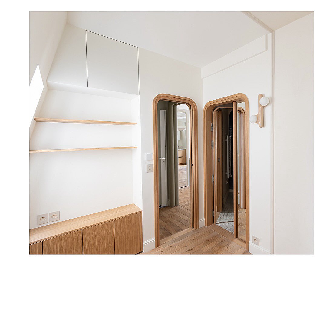 Chantier Le Goff - Mise en lumière d’un appartement sous les toits
Architecte: Épicène Architecture
Photographe: Julien Hausherr
www.costaudrenovation.com