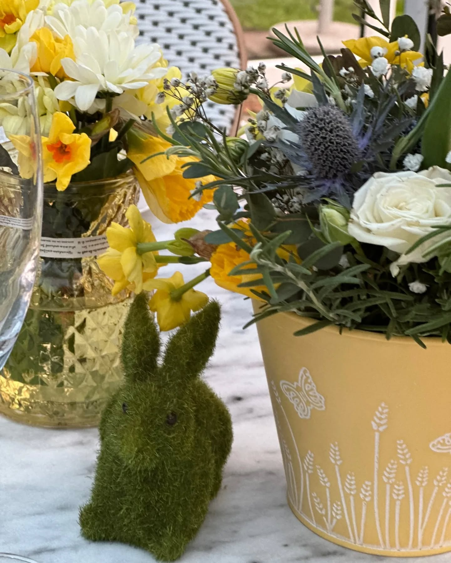 ✨🐣Happy Easter To You & Your Families 🌷🐰
Buds are forming, trees are blossoming and the overwhelming feeling of good things to come is abundant.
We are so grateful and thankful for what we have.
#BridalBlooms #easter #eastereggs #easterdecor #easterbunny #bridalbouquet #bride2025 #bride2024 #bridetobe #WeddingFloristry #weddingstyling #WeddingInspiration #weddingplanner #FreshFlowers #phalaenopsis #avalancheroses #calalily #stunningflowers #tjdesignerweddings #tjdesignergroup #CoverITWeddings #coveritweddings #weddingdesign