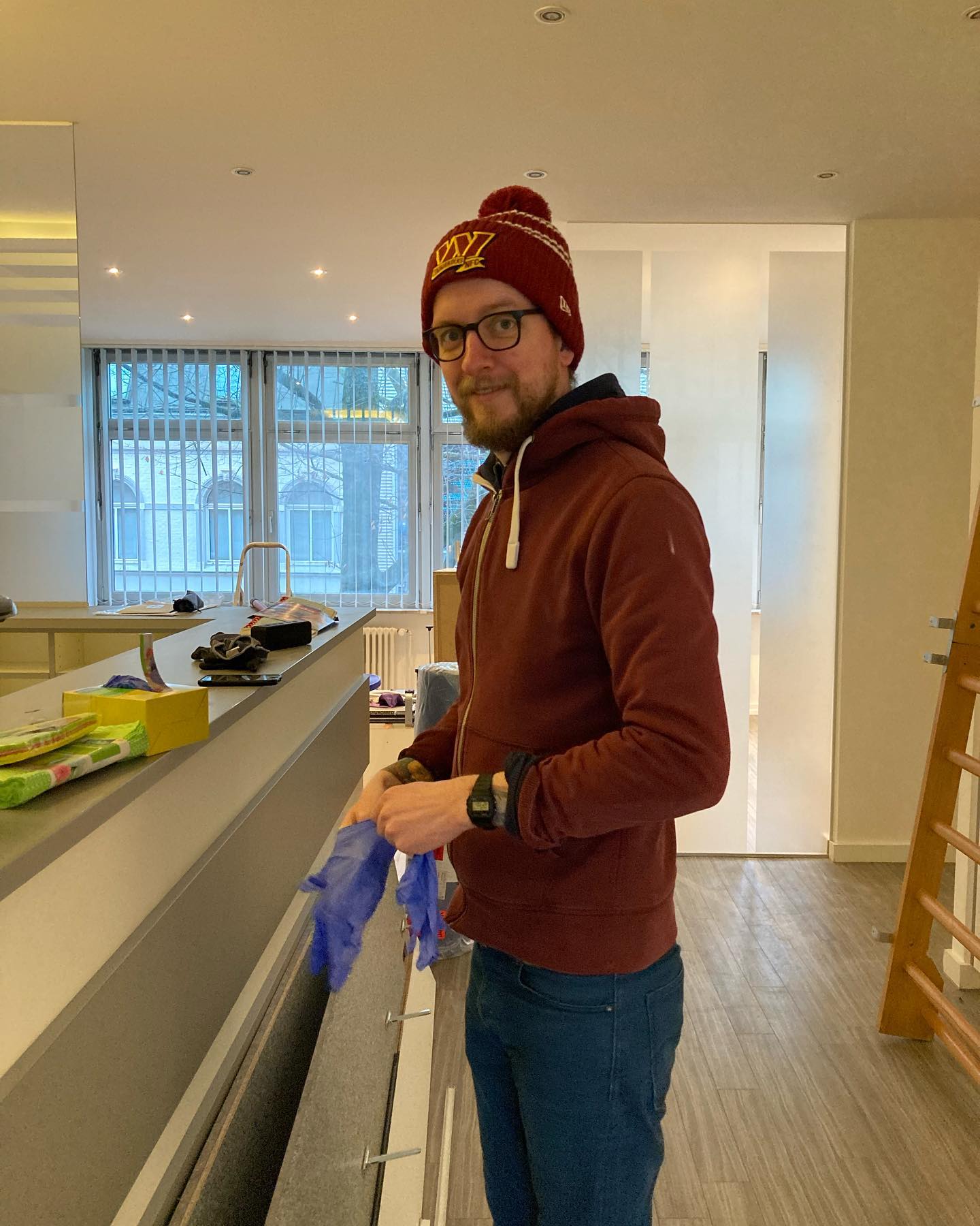 Men at Work! 💪🏽
Es wird fleißig gearbeitet und es geht voran!
Die PhysioLotsen!
#wedel #physiotherapie