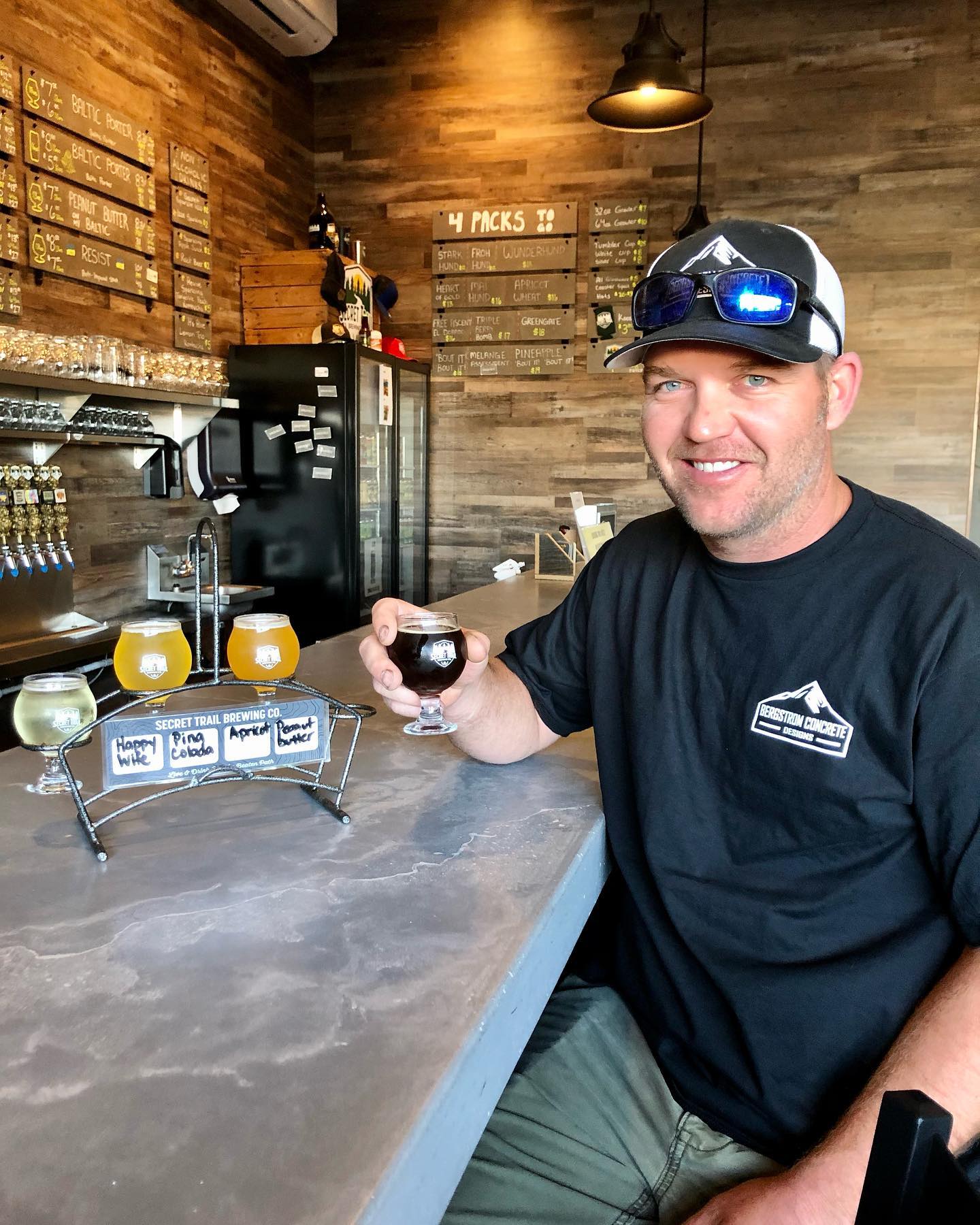 Finally got to sit down at a bar that I made countertops for! Cheers🍻 @secrettrailbrewingco #brewery #secrettrailbrewingco #concretecountertops #bartop #handmade #supportlocalbusiness #chico #bergstromconcretedesigns #dustycrete #kodiakpro
