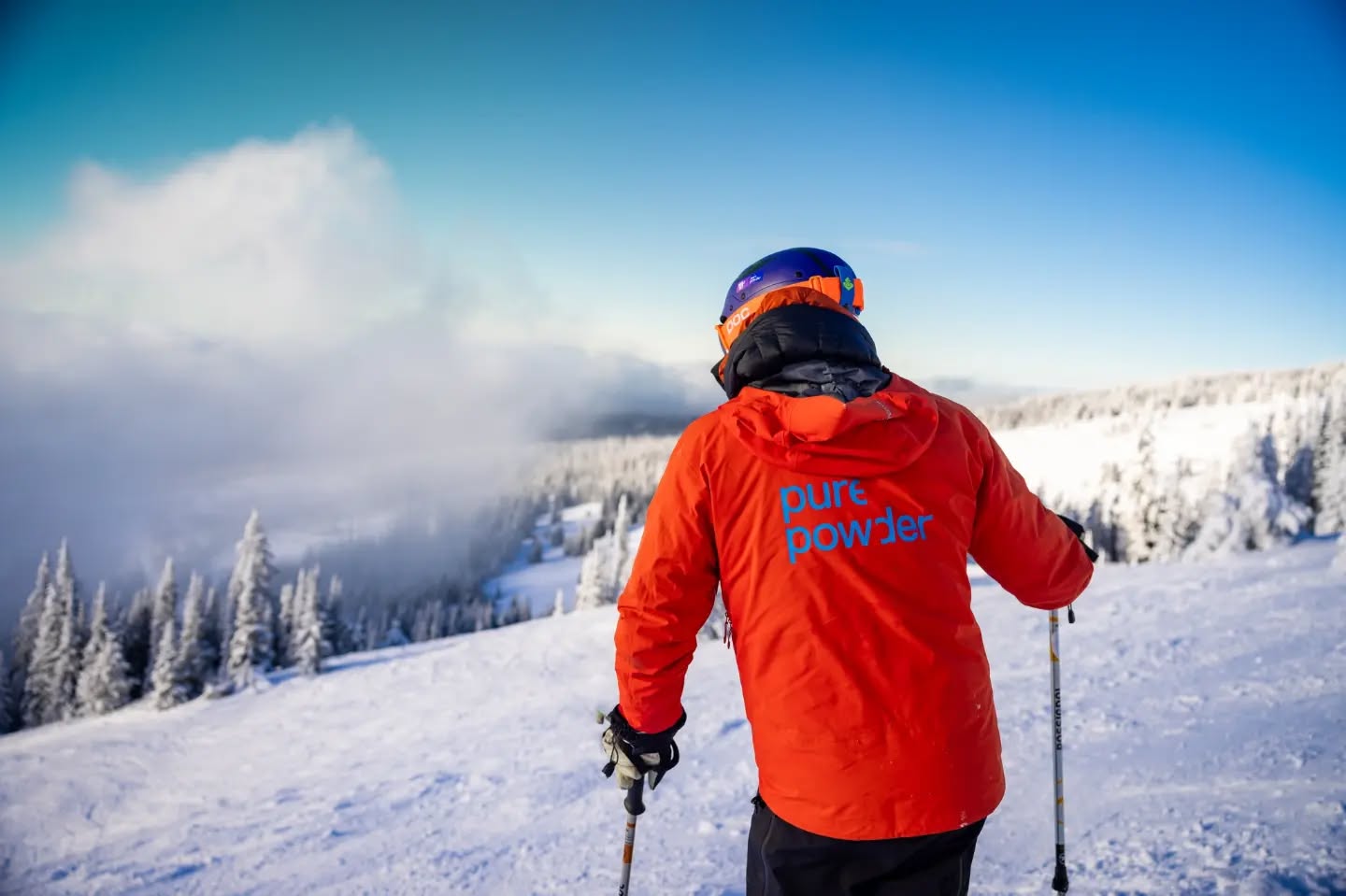 We ended 2023 by flying out to Canada for a film and photo shoot with our clients @skipurepowder who found the best of the British Columbia snow in @sunpeaksresort for a warm up weekend on New Year’s Eve and New Year’s Day before a week at @cmh_heli @cmhcariboos Lodge.
Here's a few snaps from a brilliant two days in Sun Peaks - a perfect way to overcome the jetlag and find our ski legs before the main event.
Stayed tuned to the Pure Powder channels for more photo and video content from the trip. Coming soon.
📸 @cameronhallcreative
#purepowder #skipurepowder #sunpeaksresort #sunpeaks #sunpeaksbritishcolumbia #britishcolumbia #britishcolumbiacanada #skicanada #canada #skiing #ski #skiphotography #adventurephotography #photoshoot #photography #holmlands