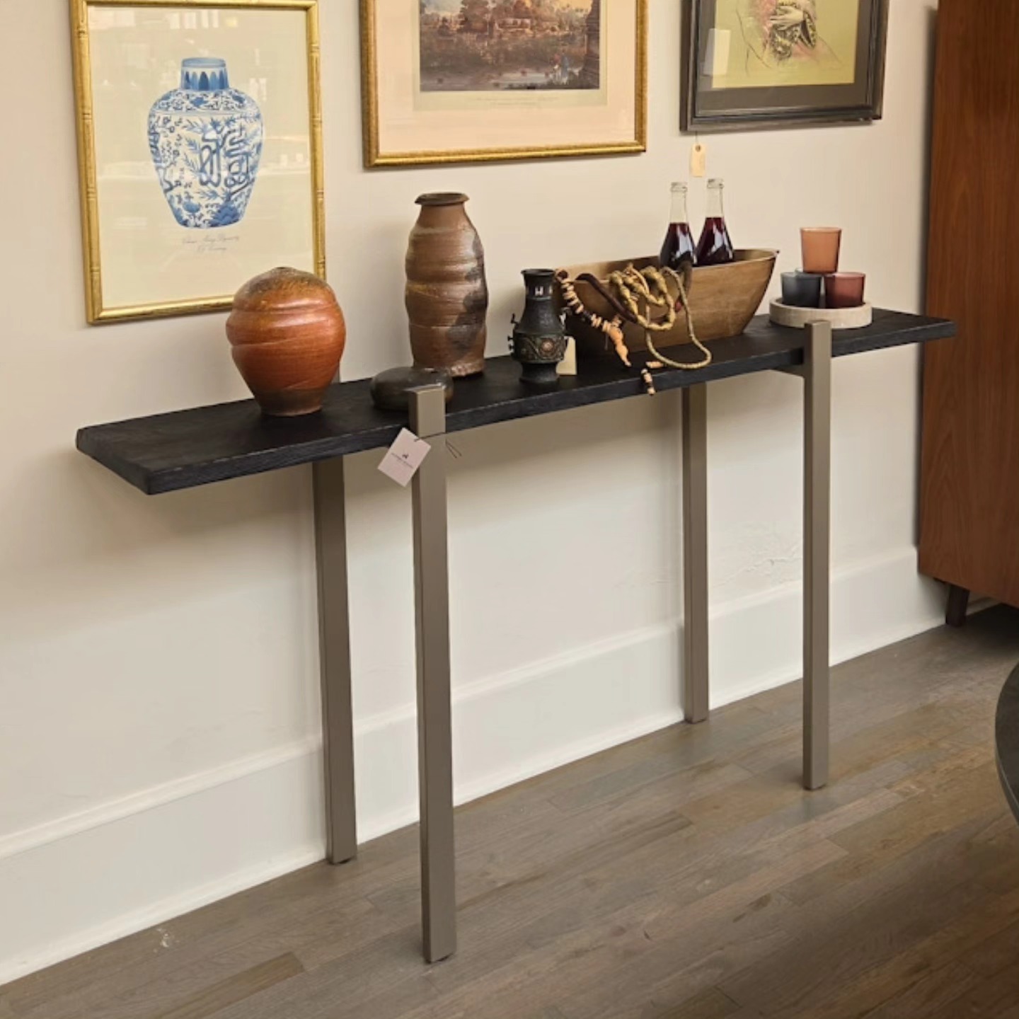 We have some pieces available at the beautifully curated @modernnomadhome in Denver. The nesting side tables were made of local, charred pine with metallic, powder coated bases. There are three of them designed to sit alone or be configured as you like.
The stump side tables are local, kiln-dried catalpa stumps we milled and dried @denverwoodslabs. They are charred and finished, available as singles or a set.
Located right near @denverartmuseum , Modern Nomad is filled with unique gifts, jewelry and furnishings and is worth a visit!
.
.
#customfurniture #furnituredesign #localartisan #buylocal #woodworking #homedesign #interiordesign #homefurnishings