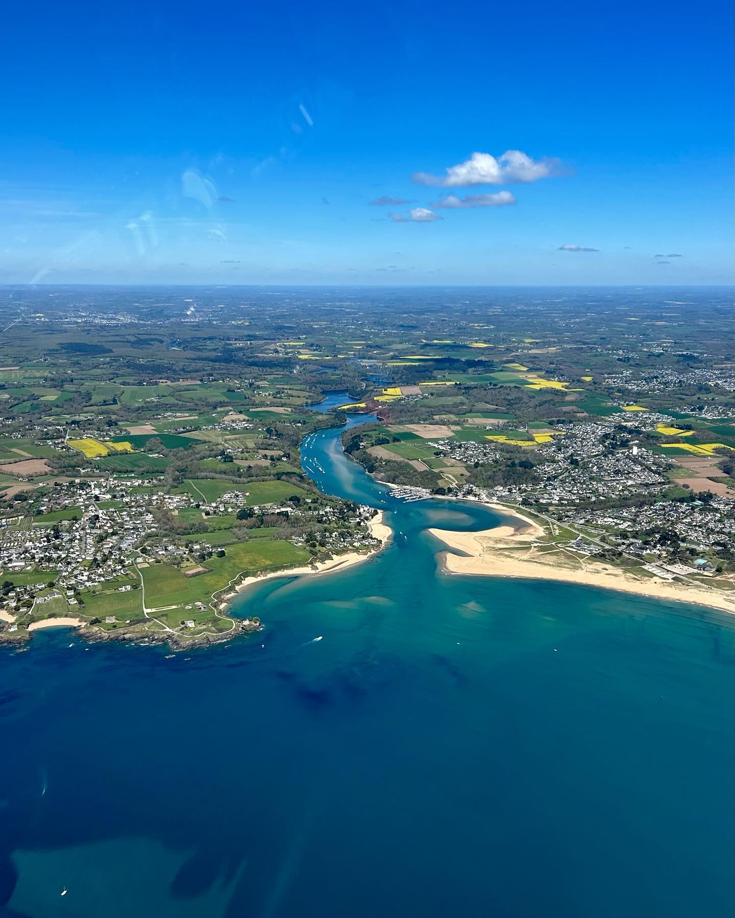 Petite balade entre Belle-Ile et Guiscriff, transit côtier de la zonr de Lorent #avgeek #bretagne #belleile #diamondaircraftindustries @otbelleile