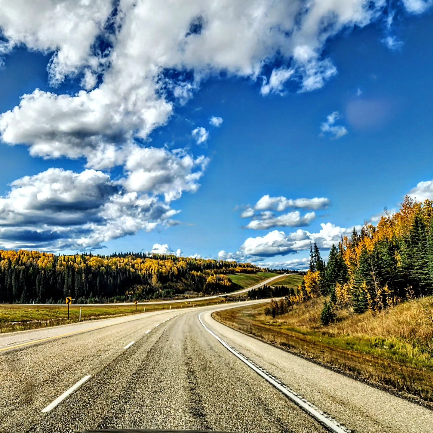 What a difference 12 hours makes. Was a beautiful drive to High Level yesterday, and nothing but smoke this morning.