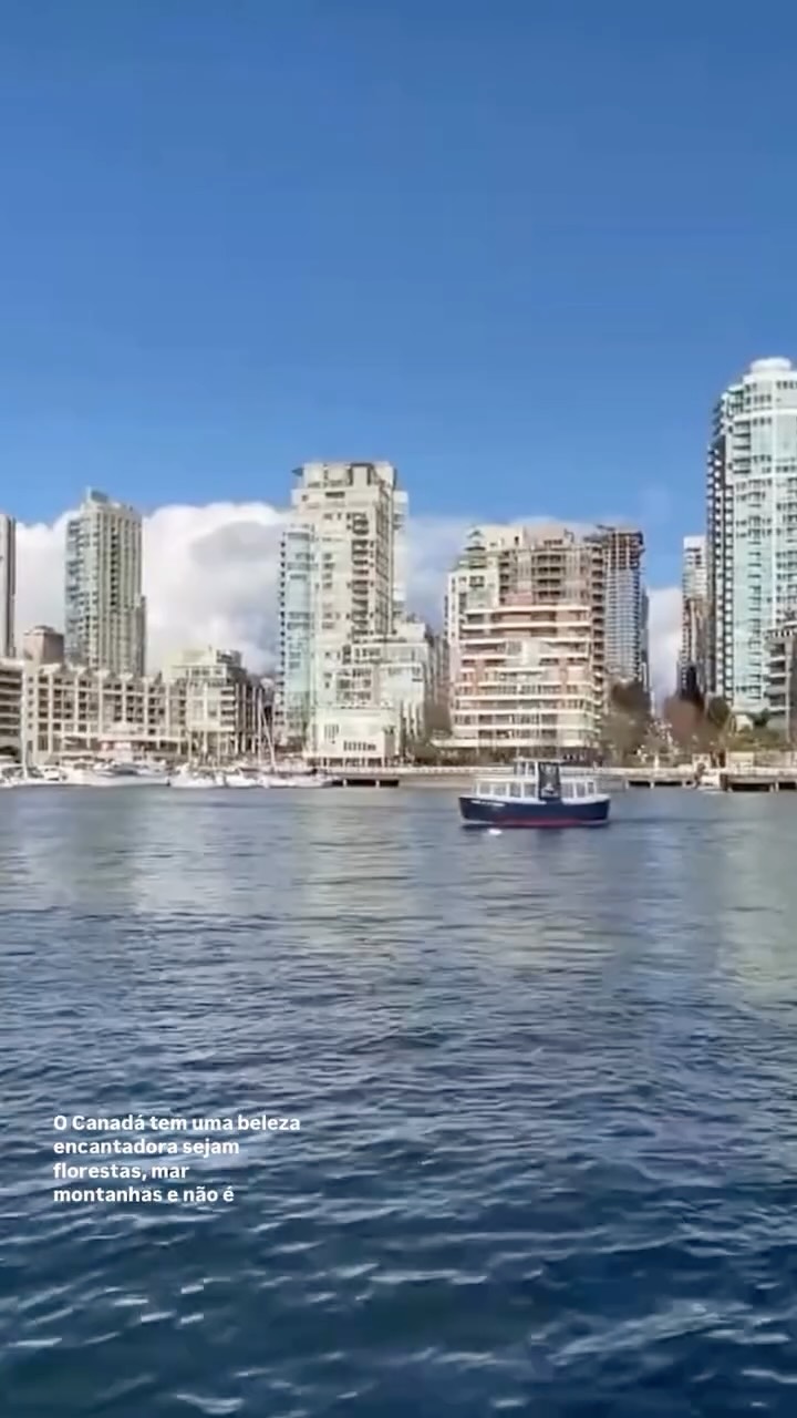 Em maio, estarei em Vancouver. E não é só uma viagem.
Nos próximos dias vou te contar ainda mais o que é o Live the Language, por que escolhi essa cidade, e o que isso tem a ver com a maneira que eu acredito que o inglês é aprendido de verdade.
Acompanha. 🍁 #vancouver #canada #englishincanada #livethelanguage