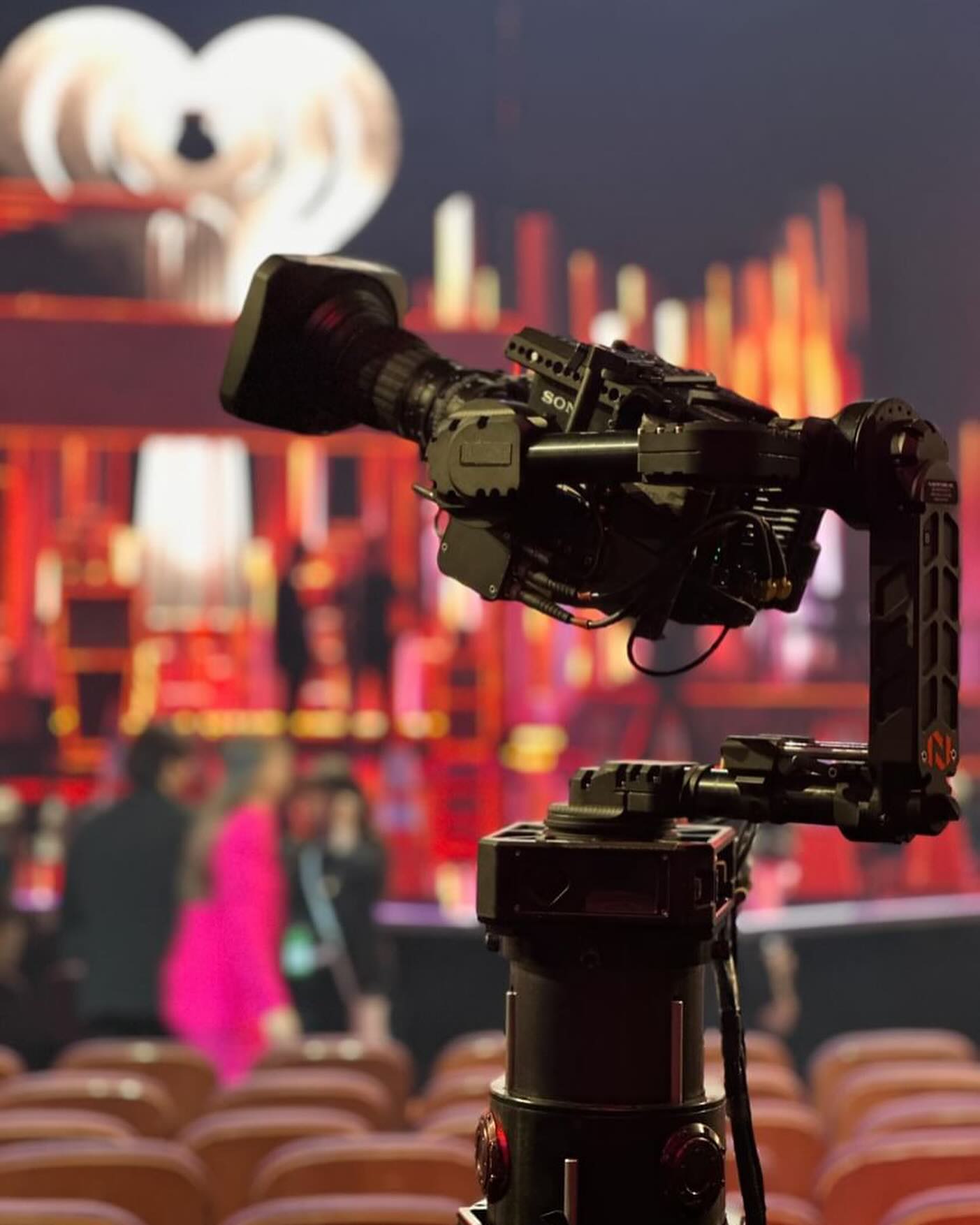 IHeart Music Awards 2024, Furio dolly w/NewtonS2, mini Towercams and Talon remote head, 11 years and counting.
.
.
Check out the new website at fluidpicturesinc.com. Link is in the Bio.
.
.
@robgpittman @dnadacam @joe_rockthephoto @galley101
Photo credit: @brandonburnworth
.
.
.
#iheartmusicawards2024 #tenthplanet #dolbytheatre #newtonnordic #towercam #talonremotehead #furiodolly #rossvideo #foxtv