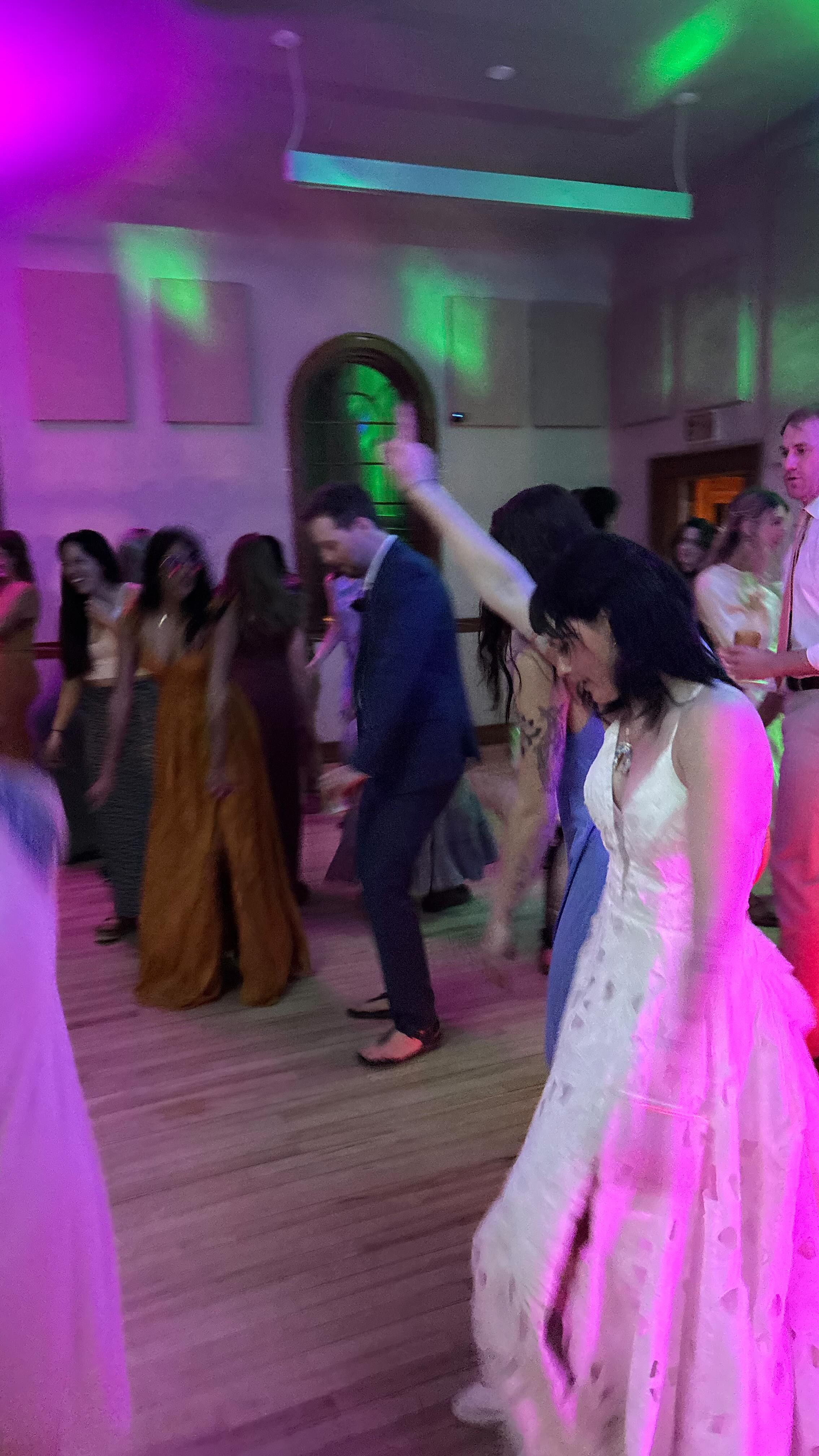 This is what itâs all about.
.
A room full of people. Music that hits just right. And a moment where everything comes together.
.
Some weddings are just a little loud. A little wild. A little chaotic in the best way possible. Shoes off. Ties loosened. Someone requesting a song they swore they wouldnât dance to⌠and then absolutely going for it. Thatâs where the magic lives.
.
Your perfect event.
Our singular goal.
.
#weddings #gunnisonvalley #gunnisonvalleyentertainment