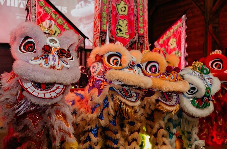 What an amazing celebration to ring in the Lunar New Year and Spring season. The night was full of learning, delicious food, honoring traditions, dancing, and being in community. It was an honor to have The Spring Festival at The Redd put together by @thewhitelotusfoundation.
Photos by: @tmhnsegments
