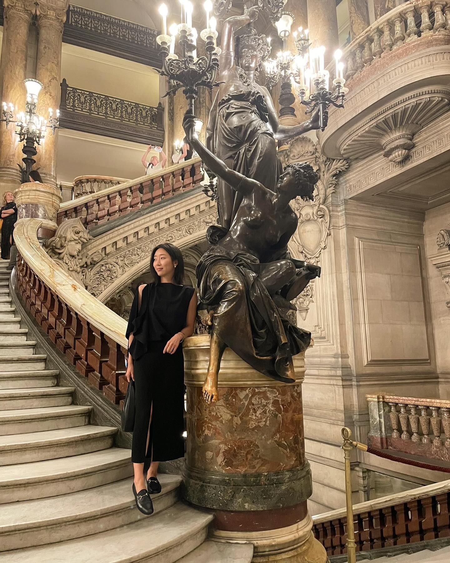 This year, it has been an incredible honor to be part of your special days as your hair and makeup artist, whether in the breathtaking locations of France or anywhere else around the world. I’m deeply grateful for the trust you’ve placed in me to make your moments even more unforgettable.
Here’s to creating even more timeless memories together in 2025. Wishing you all the best—cheers!
#jiyoungyangbeauty #greatful ✨🙏🏼❤️