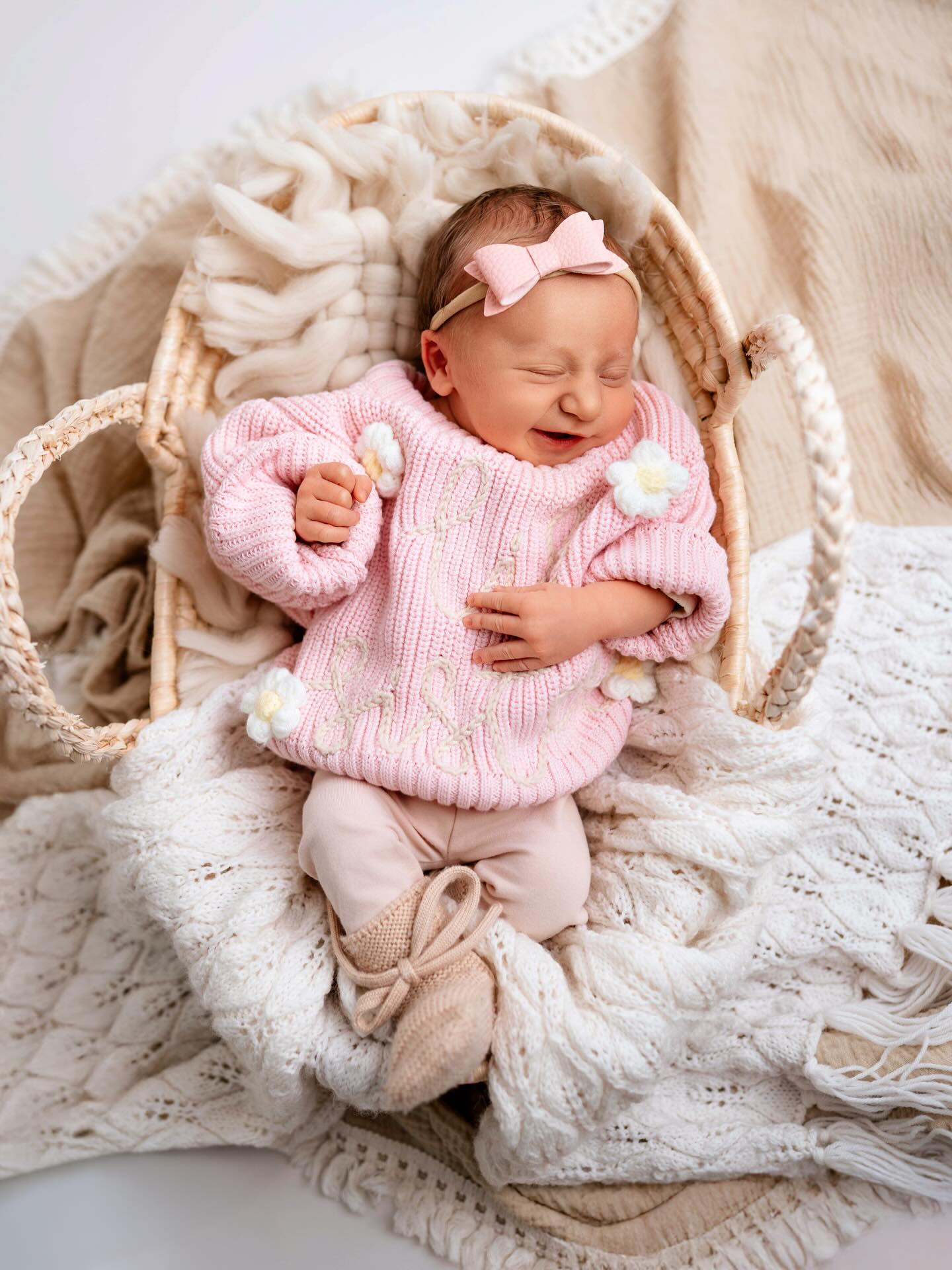 First moments together…Full of love!!! 🧡🧡🧡.
.
.
.#zurich #zurichphotographer #swissphotographer #newbornphotography #familyphotographer
.
.
.
Newborn & Maternity and Family Photographer in Zürich area | Ksenia Photography
.
.
Neugeborenen-, Schwangerschafts- und Familienfotografin im Raum Zürich | Ksenia Photography