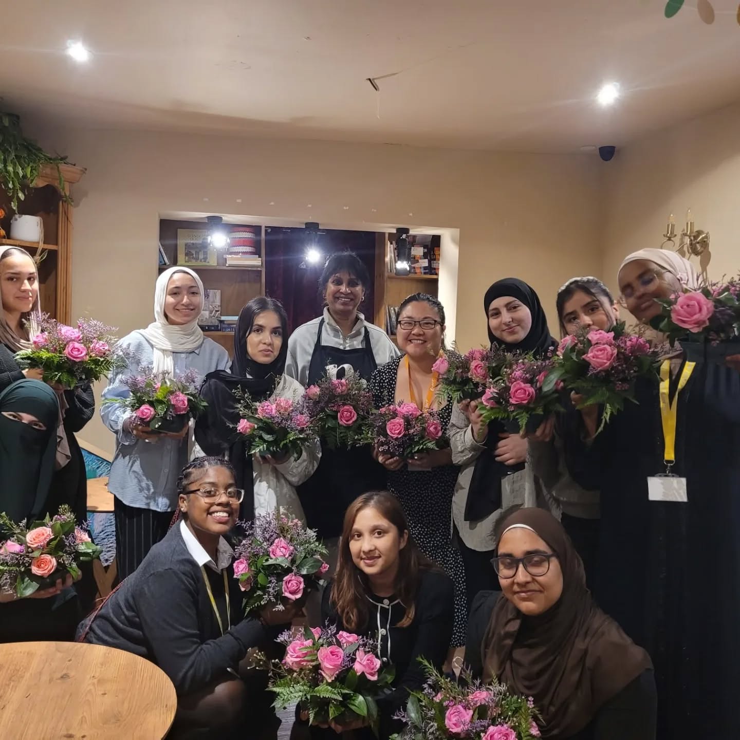 More photos from our #zenobiascholars workshop @nillyflowers_social . The biggest thank you to Nilly and her team for creating such a memorable experience for us all. The food was quoted "made me feel like home".
#johnlyonscharity
@eactcrest