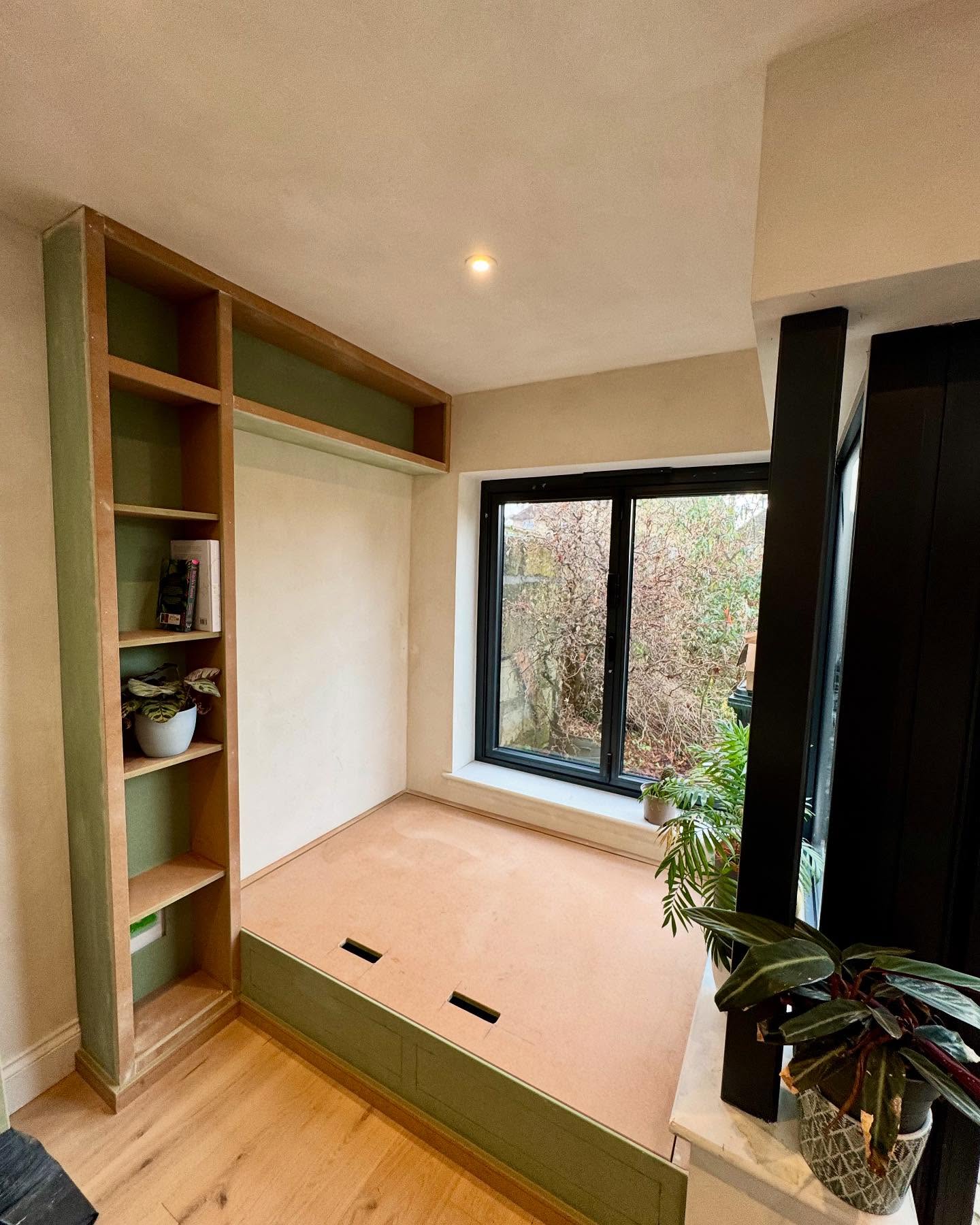 Some more photos from the lovely project before Christmas...another first for me - a day bed! The client came up with the initial idea and it was a collaborative effort to make it happen. The plan is to get some cushions upholstered and to make use of the bi fold windows - weather permitting - with a cigar and whiskey, oat milk latte and a vape or whatever you're into! Lots of occasional storage underneath and when the shelves are loaded up with books and plants it's going to be such an awesome space. Lovely stuff #carpentry #bespoke #bespokefurniture #storage #bath #bathuk #bathuk🇬🇧 #somerset #home #furniture #daybed #homeinspo #bespokestorage