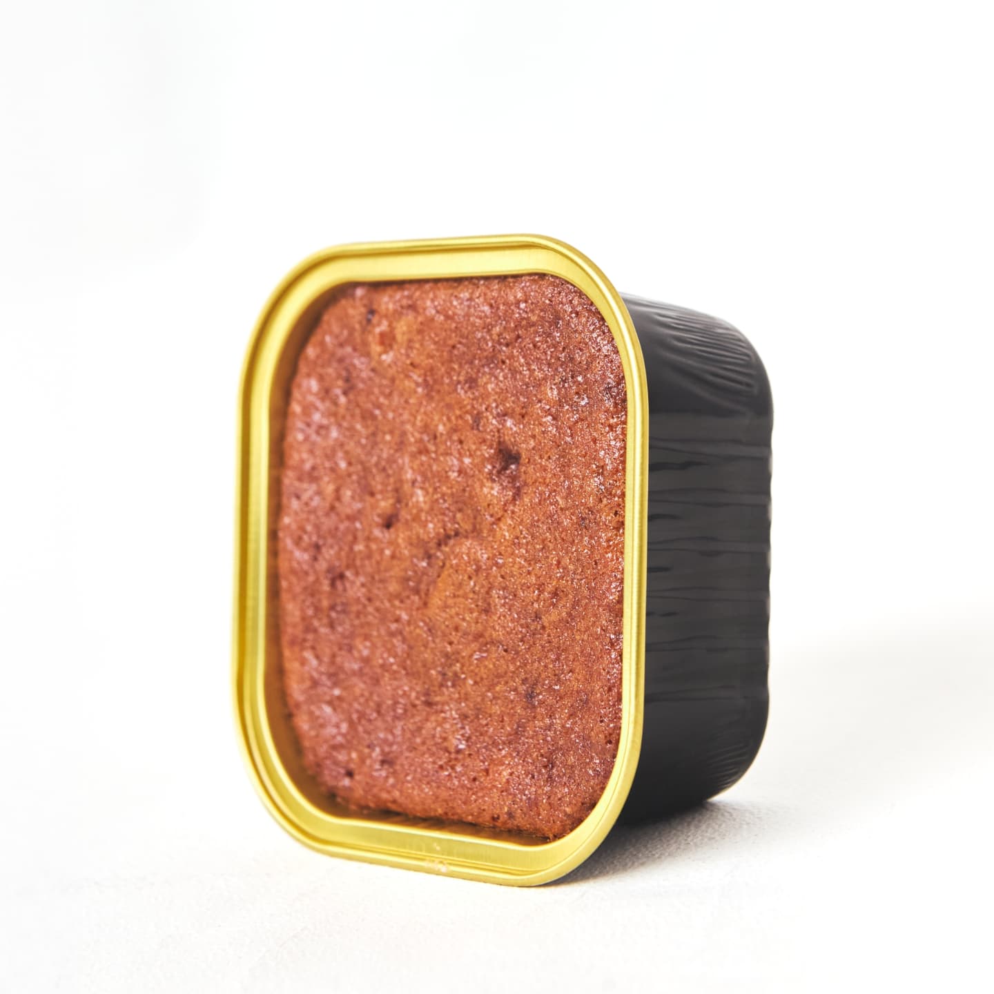 with or without icing? 🤔
get yours now at www.tiyestreats.co.uk