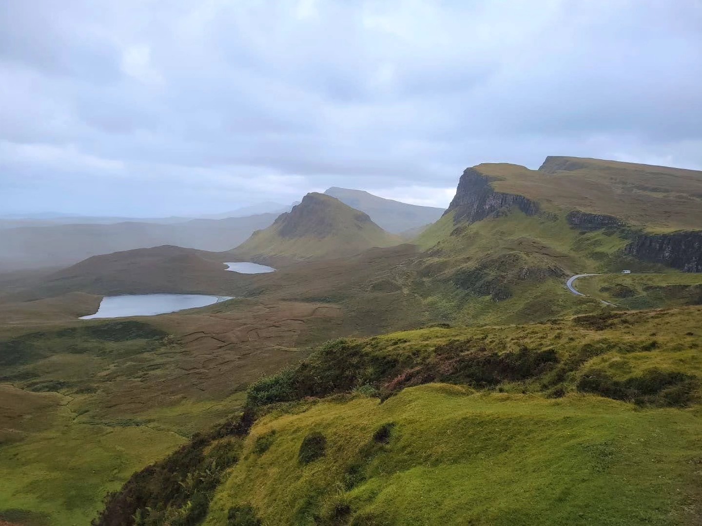 Thinking of visiting Scotland? Expect jaw-dropping landscapes, historic castles, and weather that keeps you on your toes. Read our latest blog post for tips, must-sees, and why you should always pack a rain coat. โ๐ฐ
.
.
.
.
.
#travel #twogirlsgetaway #travelblogger #scotland #scotlandtravel #Edinburgh #iamtb #wearetravelgirls #wonderful_places #sheisnotlost #traveladvisor #gltlove #girlswhotravel #glt