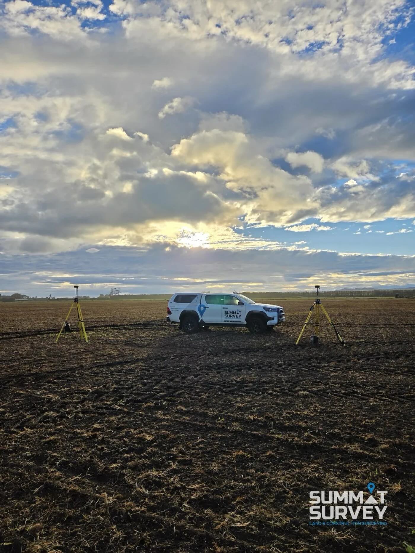 Early start in the field setting out a new kiwifruit orchard layout.
This project was completed from start to finish by our team, beginning with a drone survey of the site to capture accurate terrain data. From there we produced the orchard layout design and returned to site to set out the rows and key reference points ready for development.
To keep things moving efficiently, we deployed two surveyors working simultaneously, allowing the layout to be completed quickly while ensuring the precision required for orchard establishment.
A great example of how combining drone technology, design, and field surveying helps streamline projects and keep clients on schedule.