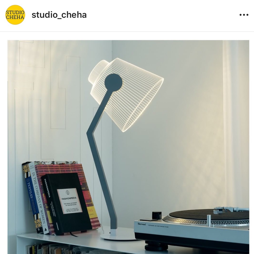 "TALENT WORKS, GENIUS CREATES" cit.
By playing with light, shapes and materials Studio Cheha's founder Nir Chehanowski, created one of the most innovative products in the lighting industry: the three-dimensional lamps.
Here you see MEDIA lamp, chosen by the German Design Council as 1st place in the ICONIC AWARDS Innovative Interior 2018
#lamp #studiocheha #design #bulbing #bulbinglight #original #originaldesign #stayoriginal #interiordesign #homedecor #designideas #designtip #homestyle #lightingdesign #lighting #livingroomdesign #3d #3dlamp #homeinspo #adandmore