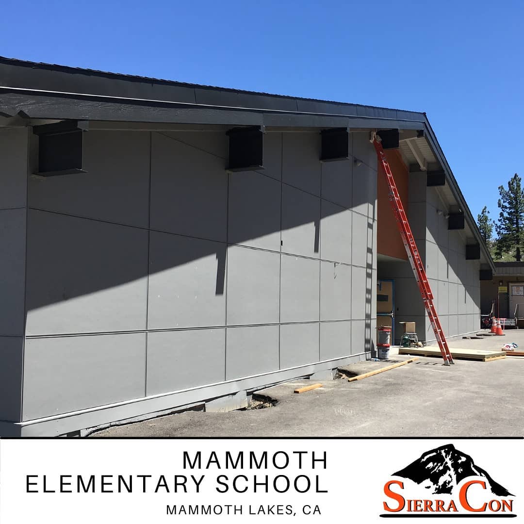 We love a good transformation Tuesday! The summer crunch is on at @mammothelementary school.
.
.
.
#mammothelementary #mammothlakes #generalcontractor #construction #transformationtuesday