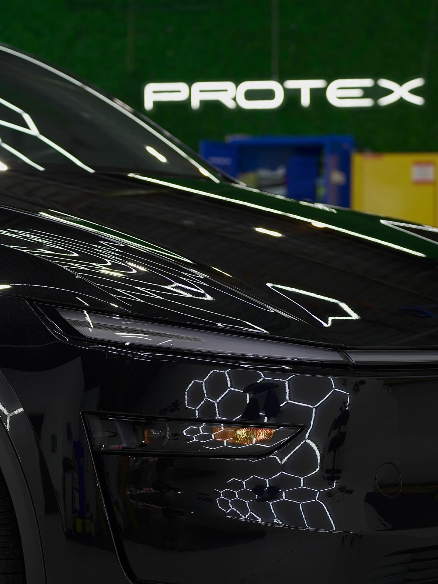 Gloss to satin transformation 🔥
This Tesla just went through a full satin PPF conversion by Protex Vancouver, turning factory gloss into a sleek, stealth finish while adding serious protection where it matters.
Paint Protection Film isn’t just about looks:
• Self-healing top layer removes light scratches & swirl marks
• Shields against rock chips, road debris & daily wear
• UV resistance prevents fading and keeps the paint fresh
• Hydrophobic surface for easier cleaning and maintenance
• Preserves resale value by keeping original paint untouched
Style + protection, no compromises.
#SatinPPF #TeslaDetailing #PaintProtectionFilm #VancouverCars #StealthWrap