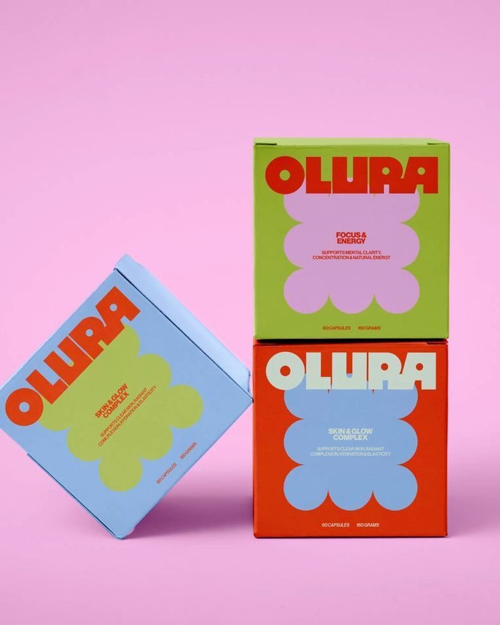 ¿Buscas empaques que realmente diferencien tu marca?
Trabajamos distintos materiales, texturas y acabados para lograrlo.
¡Escríbenos y cotiza hoy!