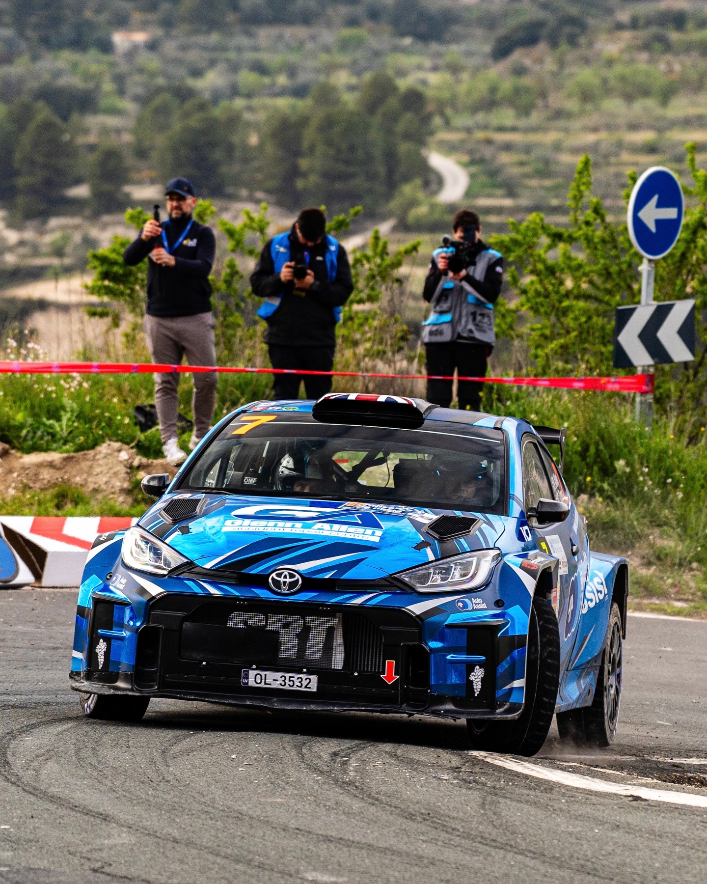 First stage win with the Toyota 💪
Off to a strong start in La Nucía! With 2 stages completed, Philip and Craig are in P2 overall, just 3.2 s off the leaders. SS2 marked crew’s first stage win with the Toyota GR Yaris Rally2, beating their closest rivals by 0.5s!
#SRT #SportsRacingTechnologies #SuspensionLaboratory #PhilipAllen #RallyeLaNucia 📸 @bence_photo