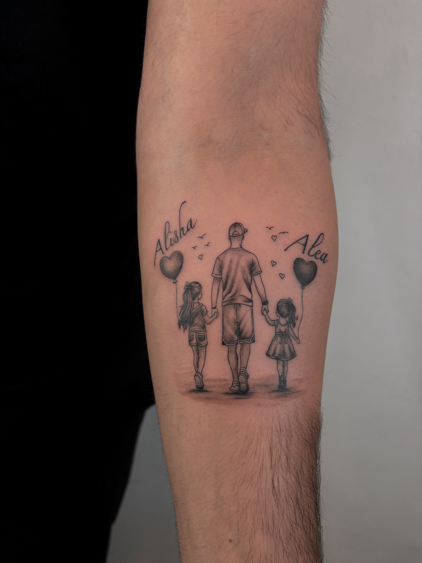 Fine Line Tattoo in Budva Old Town – GG Tattoo Budva
📞 +382 67 866 480
Professional tattoo studio in Budva, Montenegro.
Specializing in fine line and minimal tattoo designs.
📍 Budva Old Town
#ggtattoobudva #montenegrotattoo #budvatattoo #tattoobudva #finelinetattoo