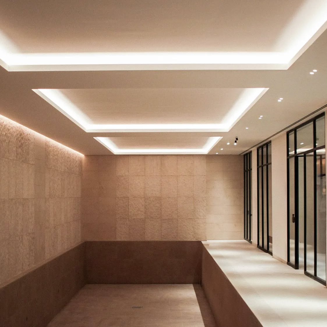 A glance into our private residential project situated near Hyde Park.
As work continues on site, an emphasis on lighting and detail aims to bolster and enhance the original houses pleasing neo-Georgian persona.
#Architecture #construction #innovation #London #hydepark #Londonarchitects #building #architect #stanesbyarchitecture