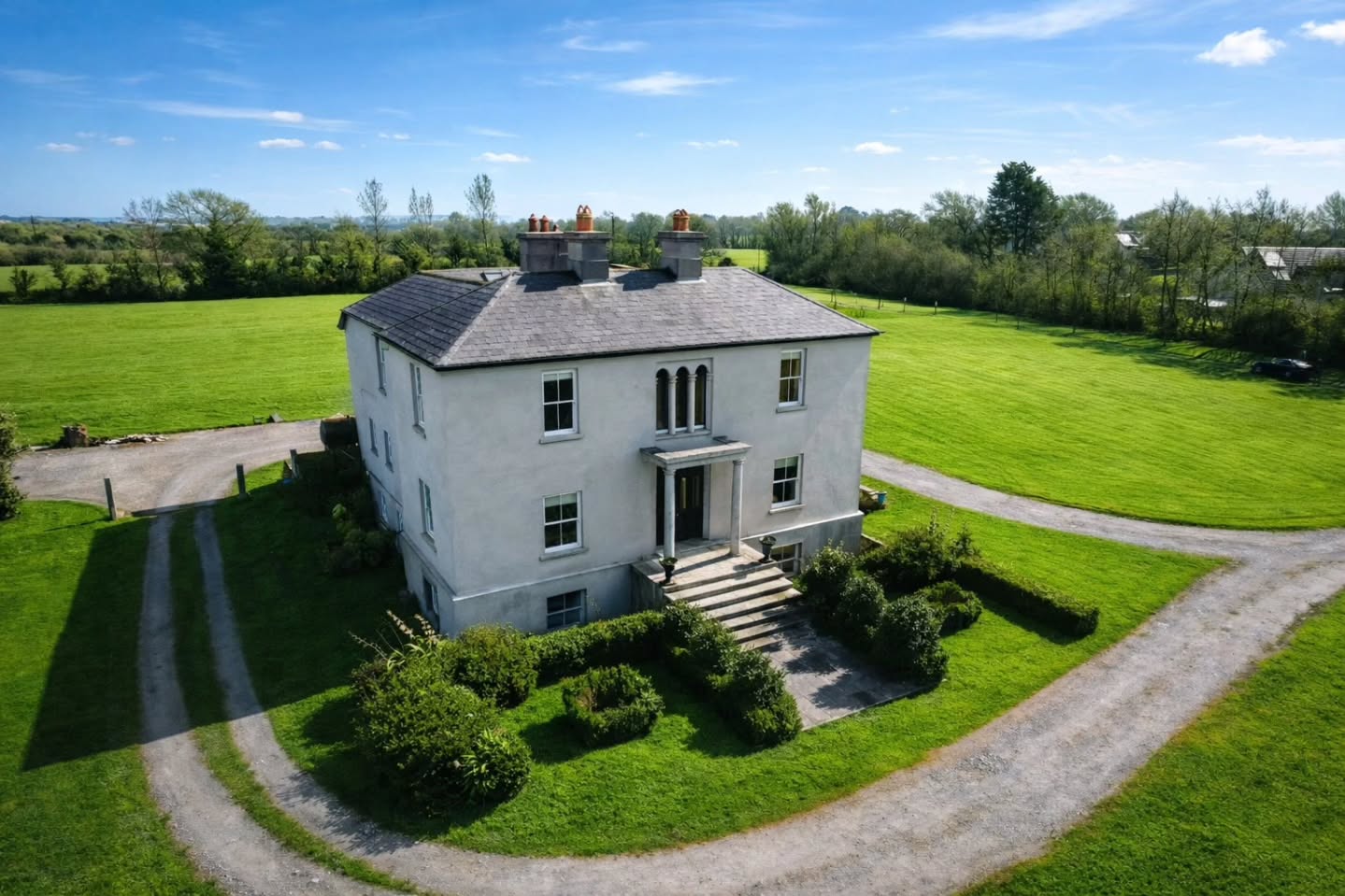 🏡 Selling your property?
You don’t need more viewings…
You need better ones.
I travel all across Ireland 🇮🇪 helping estate agents & private sellers turn listings into must-see homes.
From Belfast to Cork, Dublin to Donegal — if there’s a property worth showing, I’ll be there.
🚁 Drone Photography
🏠 4K Virtual Tours
📸 Professional Listing Photos
🌍 Google Street View Integration
Because buyers don’t just scroll anymore…
They experience your property before they ever step inside.
And the homes that stand out?
They sell faster. Simple as that.
📍 Based in Ireland – Available Nationwide
📩 DM me or visit www.virtualtowns.co.uk� to get your property market-ready
#IrishProperty #PropertyIreland #EstateAgentsIreland #SellYourHome #VirtualTours