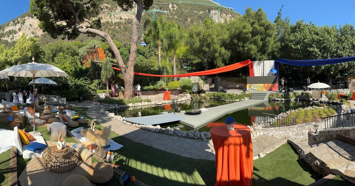 Amazing private party organized by @hour_events was an absolute success! 🎉 Our theatre looked stunning and was the perfect setting for a corporate event.
Swipe to see some highlights of the evening! 📸✨
Thank you to Hour Events for choosing our venue and making it a night to remember. Whether it’s a corporate event, private party, or any special occasion, our theatre is ready to make your event shine! 🌠
#PrivateParty #CorporateEvents #HourEvents #TheatreVenue #EventHighlights #NightToRemember”