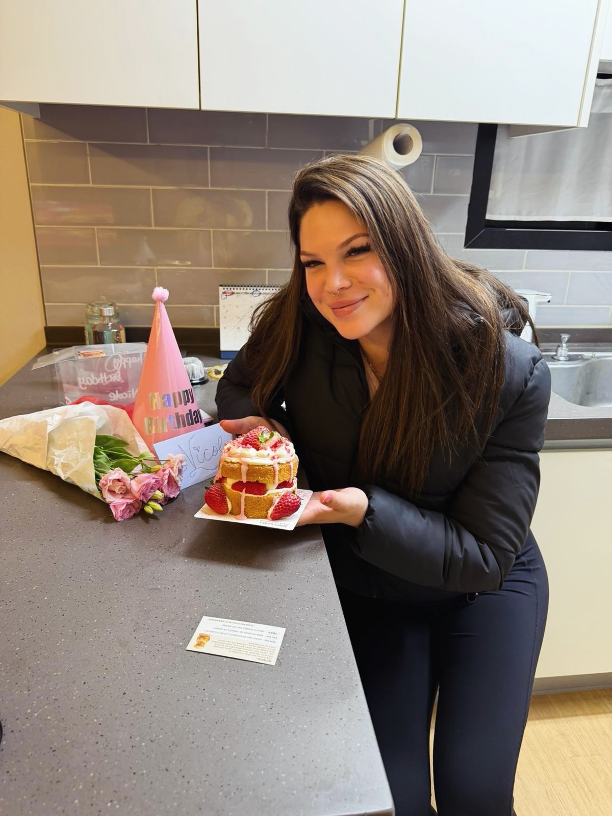 20 something 🎂✨
one month in South Korea… and somehow my heart already feels at home 🇰🇷🤍
what I thought was just a casual glass of wine turned into the most beautiful surprise — cake, flowers, pizza, laughter… and the kind of love that catches you completely off guard 🥹💐🍕
I’m honestly just in awe… like how is this my life?
new country, new chapter, and already surrounded by people who see me, celebrate me, and care for me so deeply 🤍
it’s crazy how life keeps doing this… every birthday, a different place, different people — yet somehow always the right people 🌍✨
tonight felt like a quiet reminder that I’m exactly where I’m meant to be. that even far from home, you can still be found, loved, and celebrated in the softest ways 🤍
so grateful for her, for her beautiful family, and for moments like this I’ll never forget 🥂💫
20 something already feels special ❤️ xo ily 💋