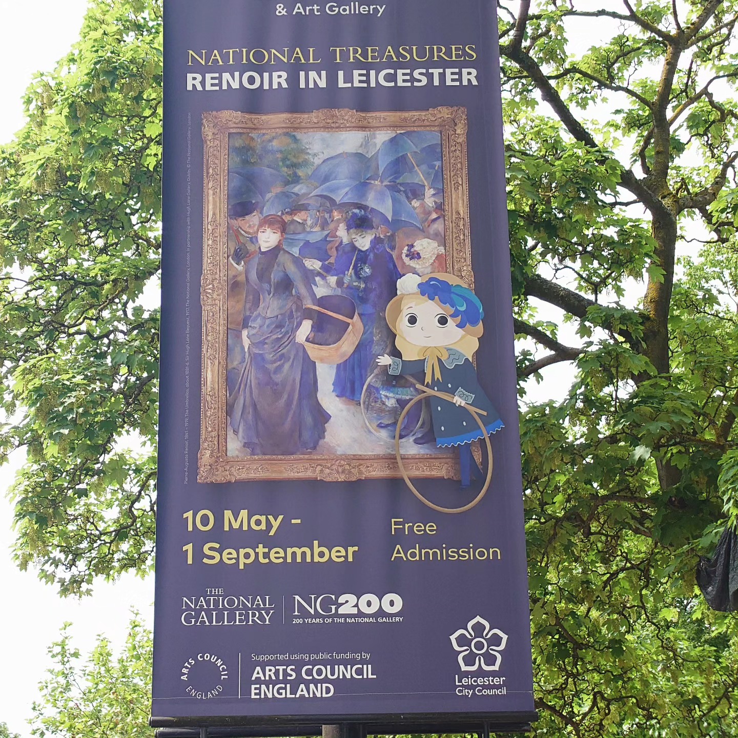 I was lucky enough to be asked by @kinobinostudio to work with them and provide music and sound design for their new animation. Currently being shown at @leicestermuseums New Walk Museum alongside Renoir's Umbrellas - it brings the little girl in the painting to life and follows her through the streets of Paris.
Thanks to @benweedonviolins for playing strings on the finished score!
#soundtrack #musicformedia #leicester #musicproduction #musicforfilm #animation