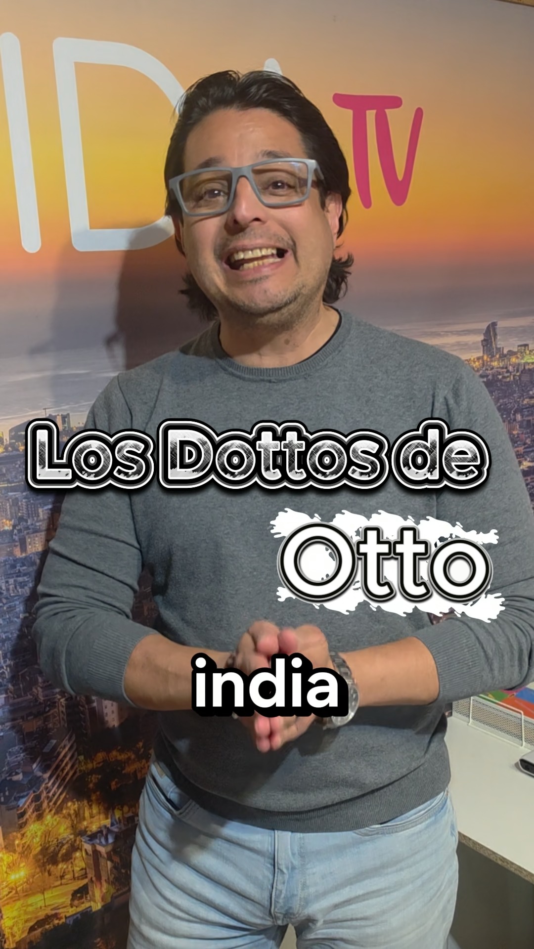 🎤✨ Hoy en Los Dottos de Otto…
Un clásico que sigue marcando generaciones 💃
Un mensaje claro sobre identidad, carácter y lo que dicen de ti…
Porque hay canciones que no pasan de moda, solo se vuelven más reales con el tiempo.
#DottosDeOtto #Salsa #MusicaLatina #Clasicos #LaMovidaLatina #ElDeLaMañana #multiplataformas