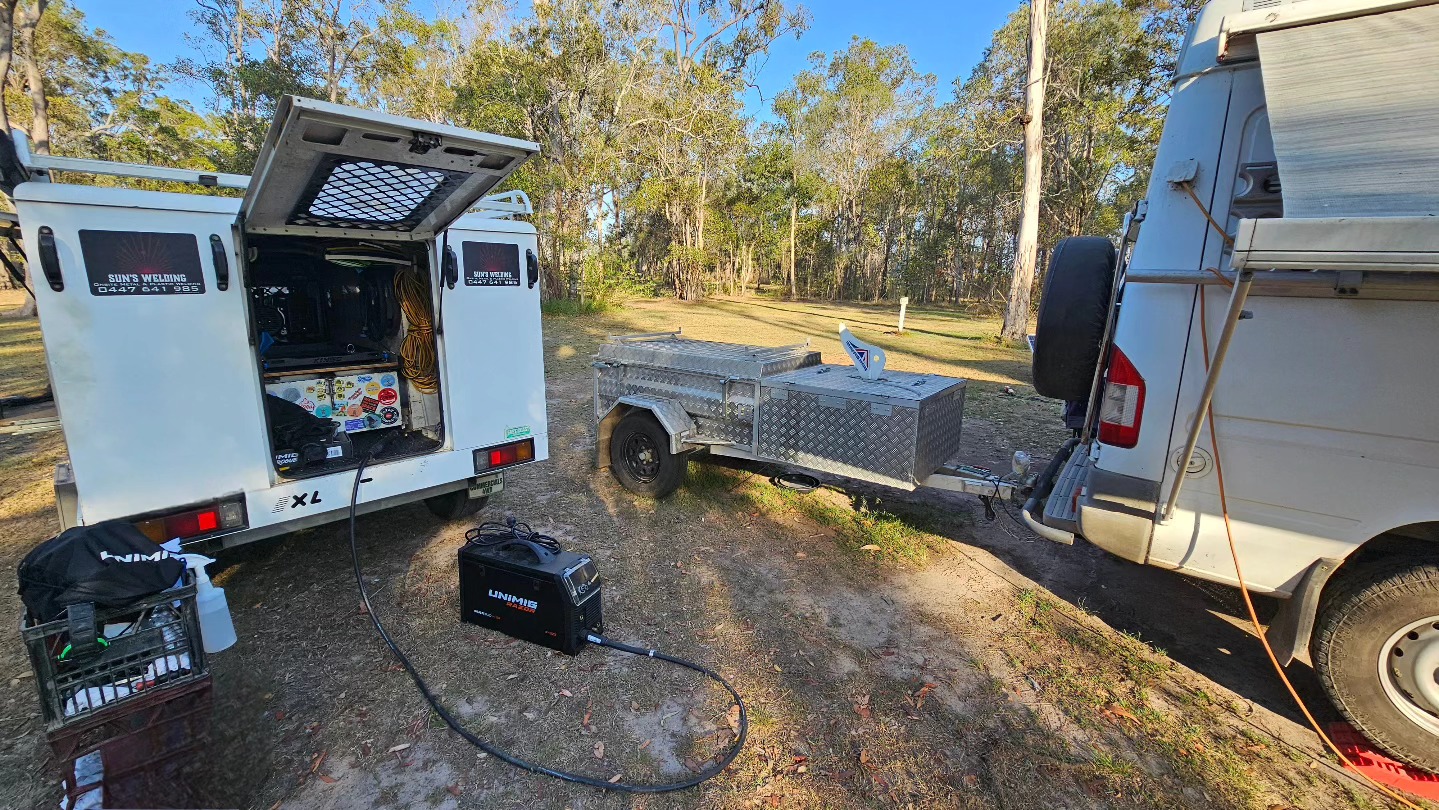 🌄 Off-Grid Camping? We’ve Got You Covered! 🌄
At Sun's Welding, no power is no problem! Whether you're deep in the bush or off-grid with your camping setup needing repairs, we’re fully equipped to help!
🚐 Fully Mobile Service
🔧 On-Board Generator for Remote Jobs
🌏 Servicing East Coast Australia
.
.
.
.
#offgridcamping
#camping
#welding
#freecamp #repairs #camper #aluminum #offgrid #worktrip
