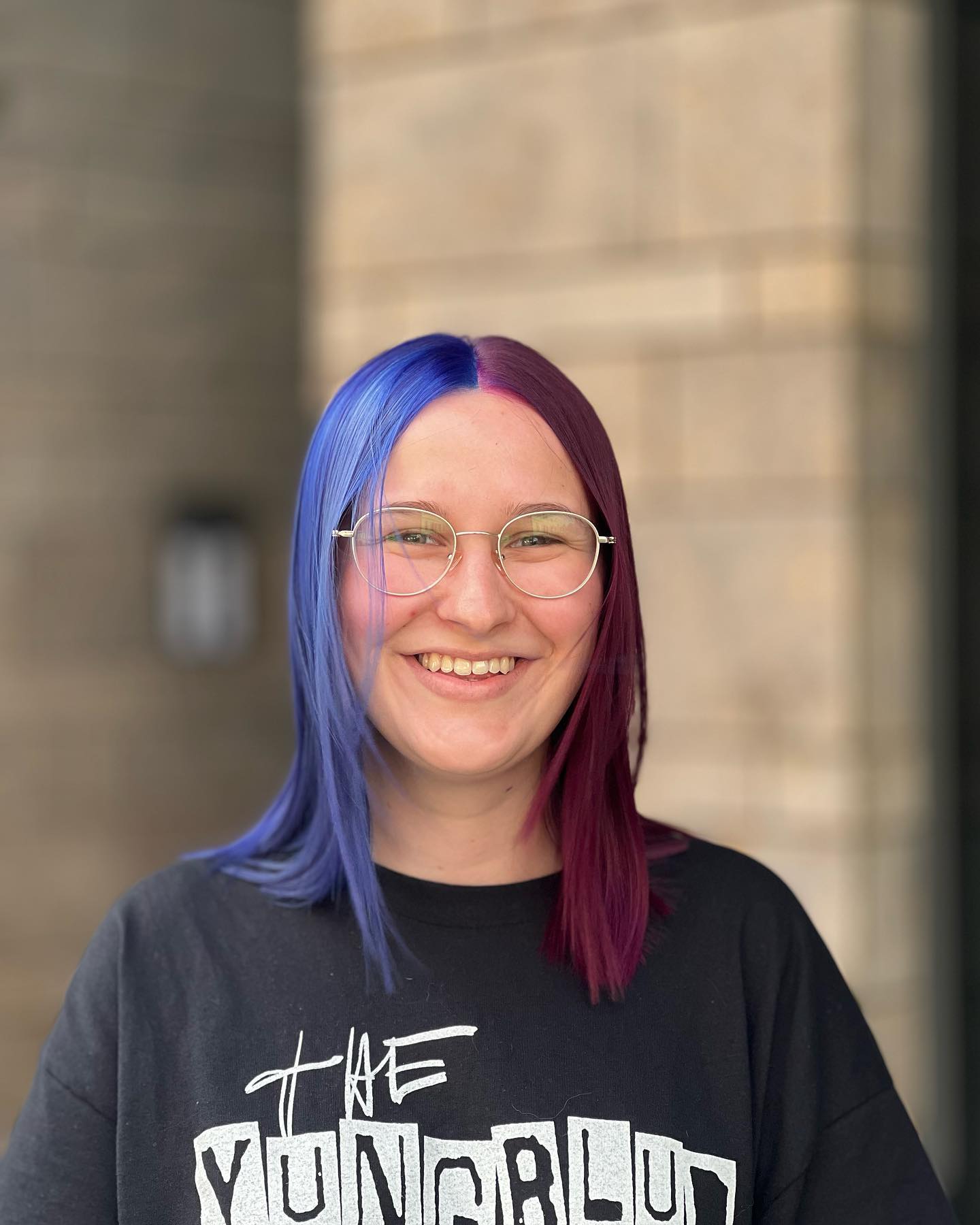 👉👉👉 Sei mutig, probier einfach mal etwas Neues aus. Es könnte Dir ja gefallen 🫶
#wirschneidendortmund
#ctmstr #cutmasterdortmund #friseurdortmund #longhair #glynt #hair #haircolor #hairdresser #beauty #wow #dortmund #phönixsee #frisuren #hairstylist #blondehair #frisur #style #happy #love #fashion #frisurentrends #haircut #frisurenideen #schön #haare