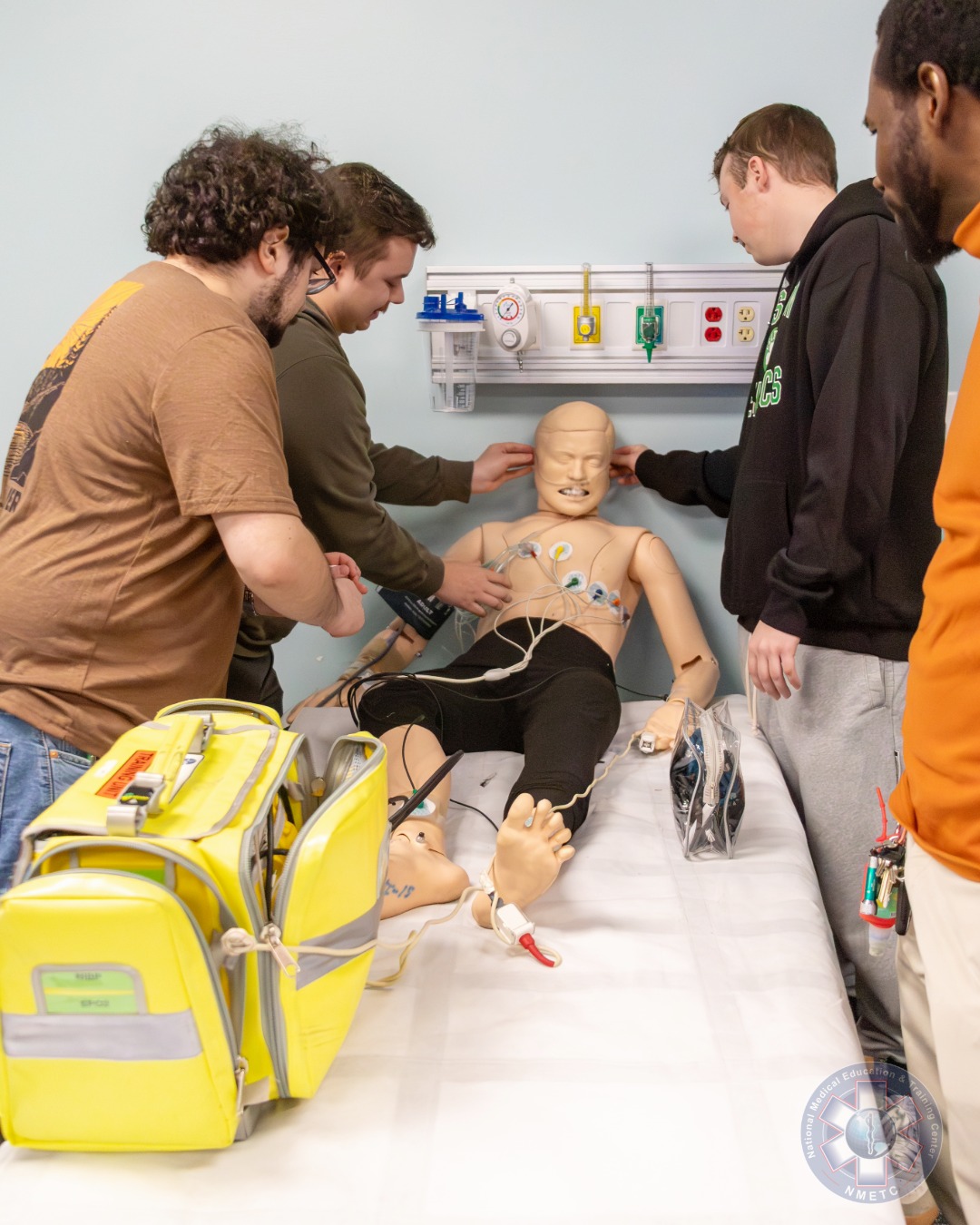Medicine is a team sport. Our students don't just learn clinical skills; they learn how to communicate and coordinate in high-pressure environments. From lead placement to patient assessment, every move counts.
#NMETC #FirstResponders #EMS #EmergencyMedicalServices