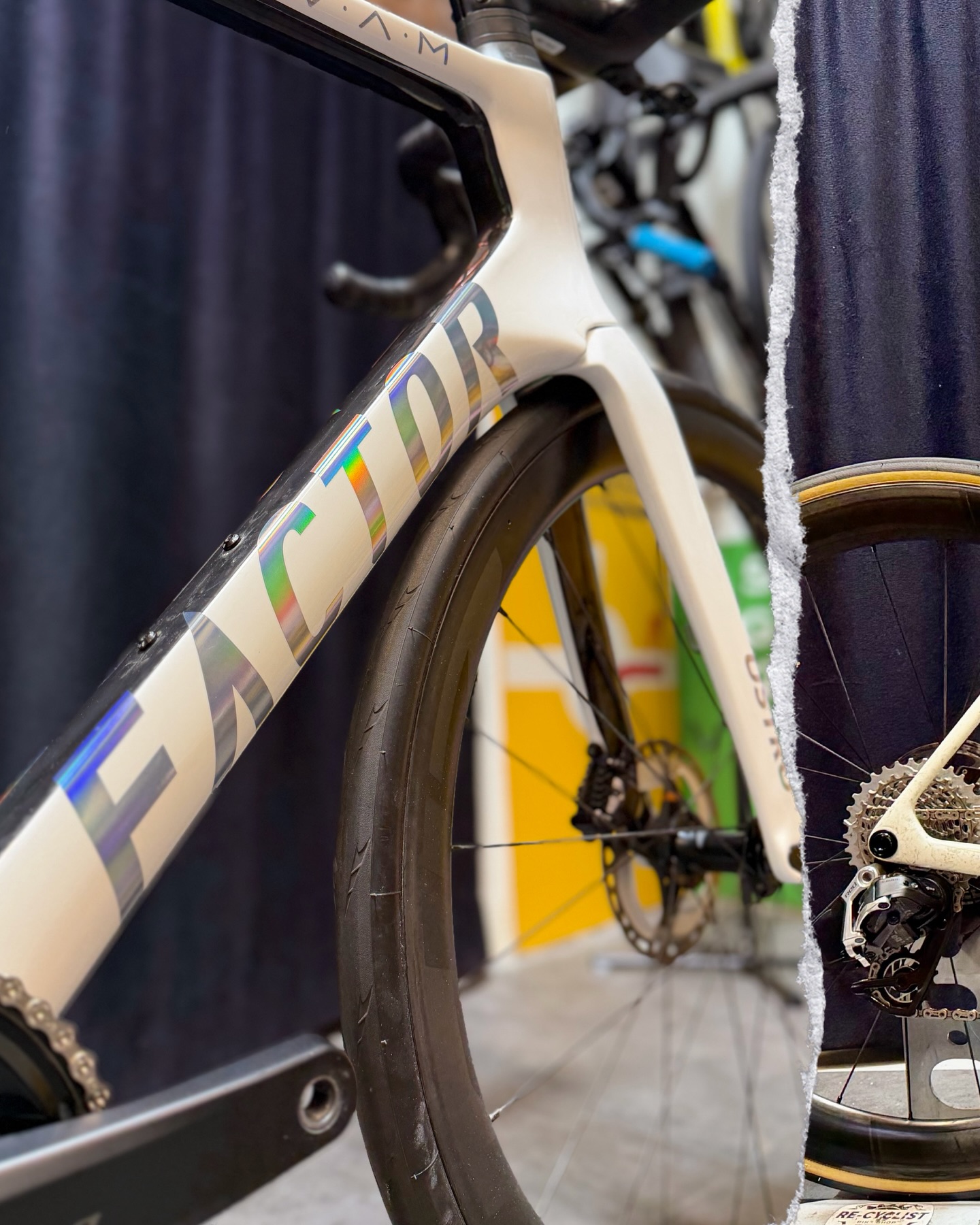 🚀 DISPONIBILITÀ DELLA SETTIMANA @ RE-CYCLIST 🚀
Sono sbarcati nuovi JET.
Due bombardoni veri per chi vuole il massimo, e due missili per il proletario evoluto che vuole sentirsi super senza dover vendere un rene. 😎
💣 Bombardoni della settimana:
— Trek Madone SLR 9 Project One
— Factor Ostro VAM 2.0
⚡ Jet per il proletario con ambizioni da campione:
— Colnago V3 con cambio elettronico
— Orbea Orca Aero
Insomma: questa settimana si passa dal sogno totale alla goduria intelligente.
Tu devi solo scegliere con cosa decollare. ✈️
💳 Finanziabile a tasso zero
🔄 Permutabile
🚚 Spedizione gratuita in tutta Europa
🔧 Revisione autocertificata
✅ Pronte a partire
📍 Re-cyclist Bike Shop – Longone al Segrino (CO)
🌐 www.recyclistbikeshop.com
📞 031 547 8454 (WhatsApp)
#recyclistbikeshop #biciDaCorsa #newarrivals #cyclingitalia #sempreJET