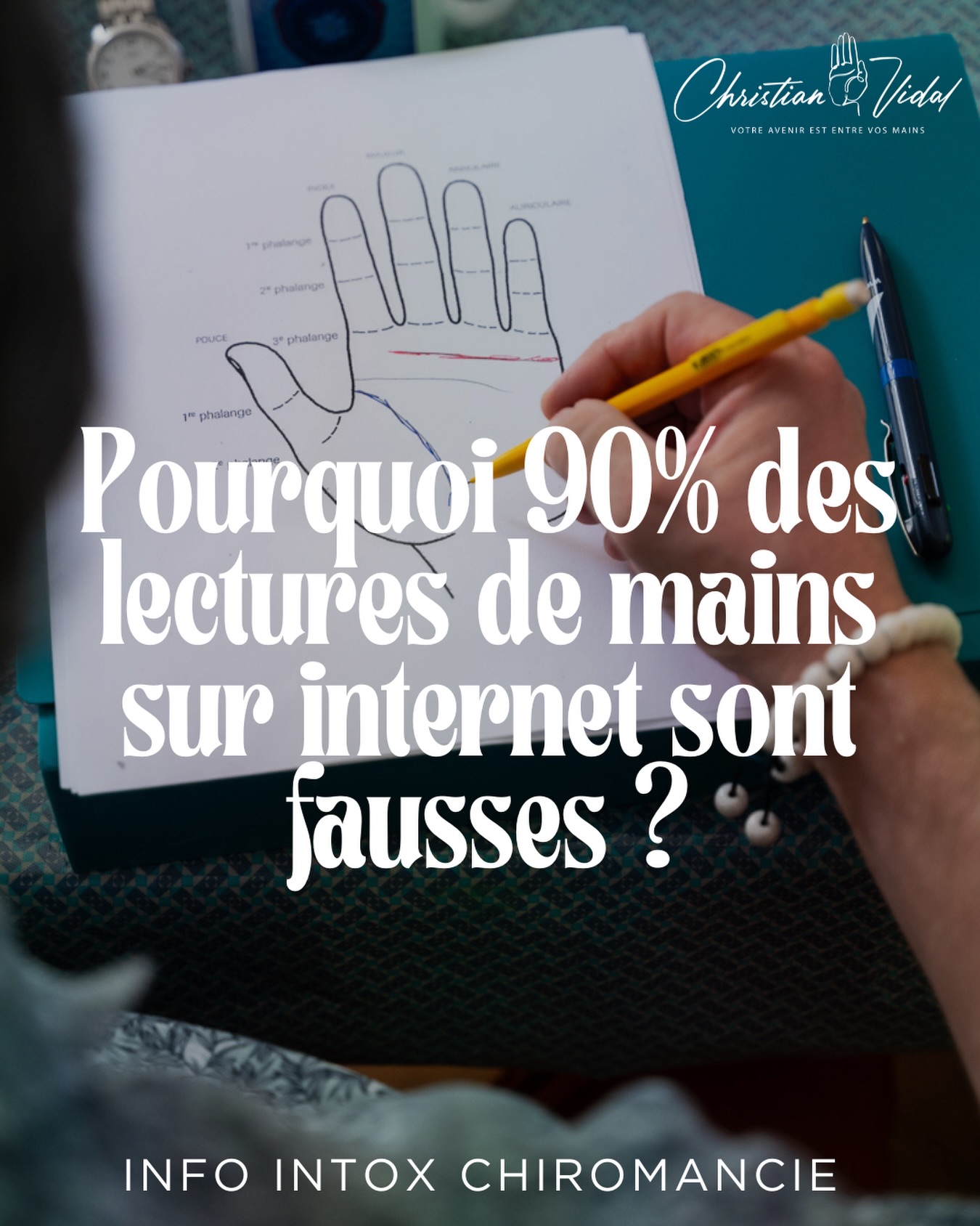 Non, ce n’est pas une provocation.
C’est un constat.
Aujourd’hui, la chiromancie est devenue un contenu rapide.
Une vidéo de 30 secondes.
Une promesse simplifiée.
Un symbole interprété… hors contexte.
👉🏻Le fameux “M”,
👉🏻la ligne de vie “longue donc vous vivrez longtemps”,
👉🏻ou encore des affirmations catégoriques qui rassurent… mais qui trompent.
La réalité est toute autre.
Une main ne se lit jamais isolément. Elle s’observe dans son ensemble :
👋sa forme,
👋sa texture,
👋sa souplesse,
👋ses lignes,
👋leurs interactions.
Et surtout…
elle ne prédit pas.
Elle renseigne.
Dans mes ouvrages et lors de mes consultations, je m’attache à transmettre une lecture rigoureuse, nuancée et respectueuse de chacun.
Car une mauvaise interprétation n’est jamais anodine. Elle peut enfermer, inquiéter… ou induire en erreur.
Si vous voulez en savoir plus je vous invite à découvrir mon site web ⬇️
www.christian-vidal.fr et aussi dans ma bio Instagram
Je propose des consultations à mon cabinet parisien, en Visio et des séances de formations en groupe en individuel.