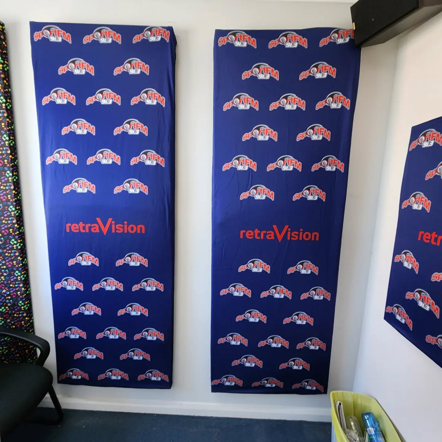A nice upgrade for @91.3sportfm in the studio.
Featuring trestle table wraps to cover their sound boards, a sticker for the front door and new pull up banners, teardrops and trestle table cloth.