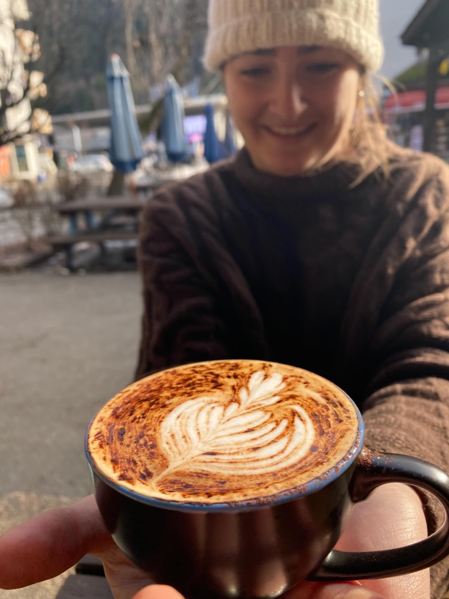 Flying by for a coffee on a bluebird 🐦 ☕️ ☀️
#coffee #cafebluebird #coffeeaddicts #chamonix #chamonixsud