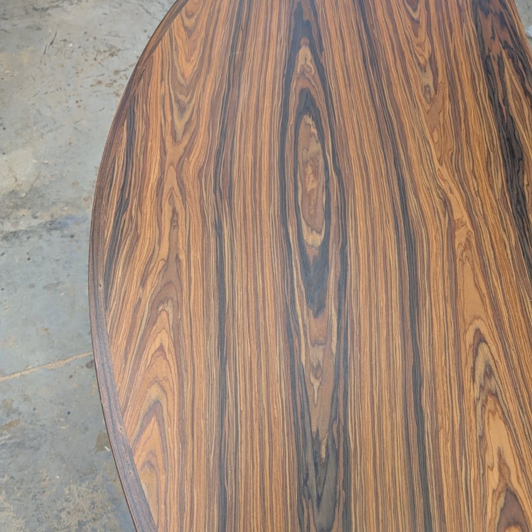 Test fitting these rosewood tops today. These long tops are always challenging at install especially between walls. Grain match wasn't a concern as there are shelving units on the top.
#titebond3 #fesstooldomino #customfurniture #woodworkingcommunity #woodworking