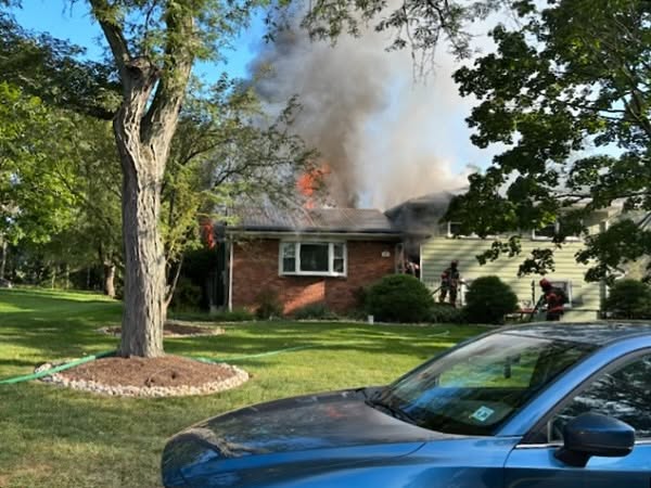 Earlier this week, Bridgewater District 3 Companies (North Branch 49, Country Hills 24 & Green Knoll 34) along with Bradley Gardens Fire responded to a report of smoke coming from a house in Bridgewater Twp. Arriving officers from Bridgewater Police advised it was a working fire and had reports of possible occupants inside. Chief 49 arrived and established command of the incident while confirming the initial reports. He requested the working fire box be filled out which brought additional suppression units from Somerville, Finderne and Raritan Fire Departments to the scene.
Deputy Chief 49, Engine 49-3 and Squad 24 arrived moments later and stretched a hose line thru the front door, located the fire and started a search for any occupants. Squad 21 established RIT, while Tanker 34 supplied Engine 49-3 with water due to it being a non hydranted area. Ladder 49 took the driveway, split their crew deploying ground ladders and assisting interior crews. An additional hose line was stretched by members of North Branch and the fire was under control in roughly 25 minutes. It was determined that nobody was inside at the time of the fire but unfortunately an animal could not escape. Companies performed extensive overhaul before returning to service.
Later in the day Engine 3, Ladder 49 and Squad 24 would handle a fuel spill on Route 22 and a dumpster fire at a local business in Branchburg Twp.