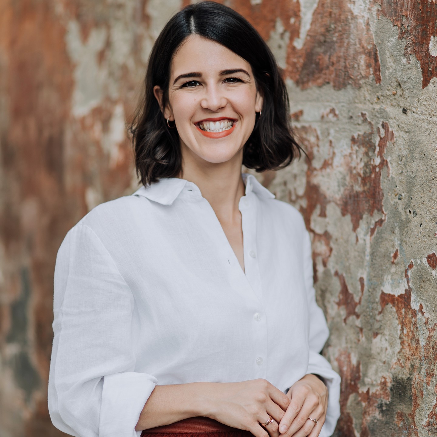 📸 Willkommen in Zittau, Olivia!
Diese starke Frau hat sich gerade hier niedergelassen und startet durch – sie möchte sich in der Logopädie selbstständig machen! 💬✨
Es war mir eine Ehre, sie für ihr Branding-Shooting im Studio zu begrüßen. Wir haben gemeinsam daran gearbeitet, ihre Persönlichkeit und Professionalität in kraftvollen Bildern festzuhalten.
Bleibt dran, um mehr über ihre Reise und die Bedeutung von Branding-Bildern zu erfahren!
👉 Wünscht ihr Olivia viel Erfolg in den Kommentaren!
#NewInTown #Zittau #Logopädie #BlueberryPhoto #FotoloftZittau #StarkeFrauen