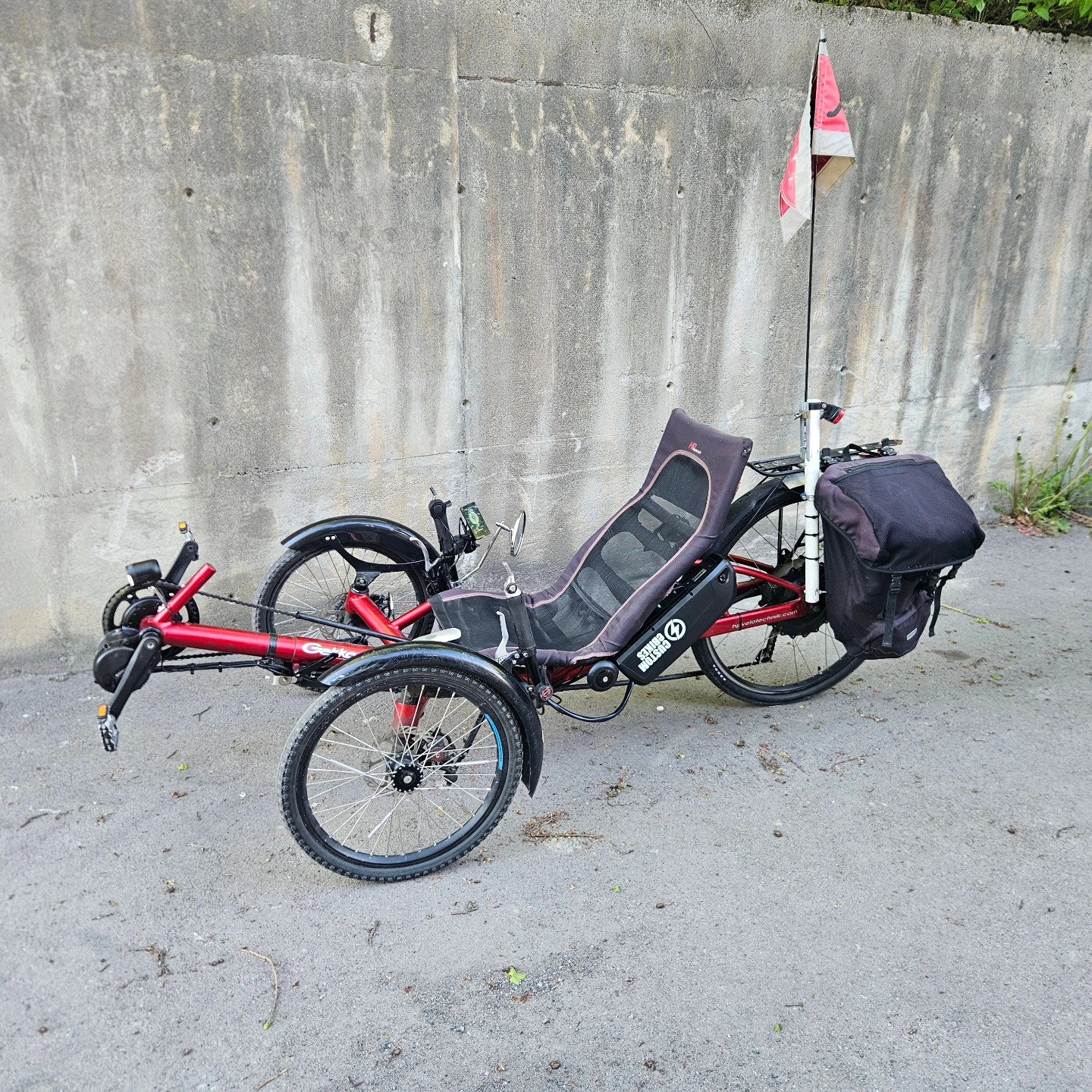 Det var lengesiden det var noe sosial oppdatering..her er Litt sykler som blitt bygget mellom 2024-2025
#customebikes.no #customebikes #customelectricbikes #hardtail #elsykkelkonverting #bafang #bafangmotor #ebikes #elsykkel #elsykkelkit