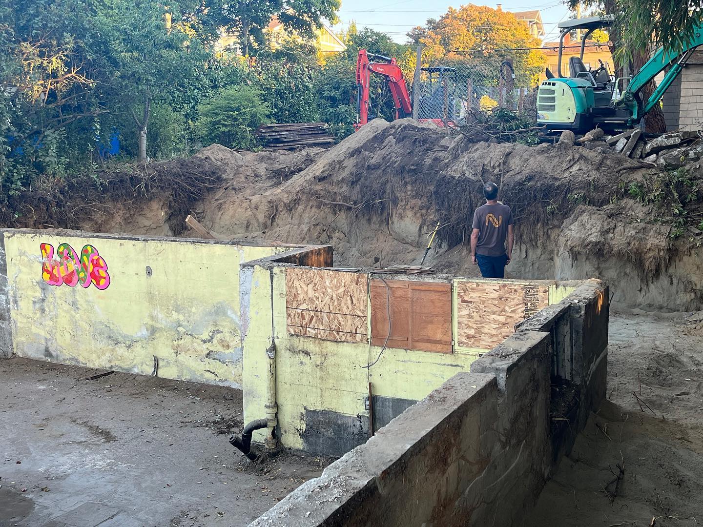 Exciting big projects happening this summer!
#westseattleconstruction #foundationbuild #excavators #seattlecontractors