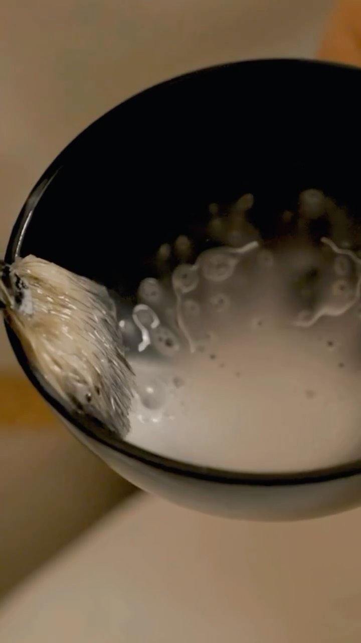 “OMG GIRL I would book with you but your facials are too expensive”
“Why do I have to pay extra for add-ons? Can you just hook it up with a discount?”
“Let me know when you need a model babe 🩷” (Meanwhile they will never pay full price and spa hop to whoever gives them a discount) AKA NO LOYALTY
“What products can you recommend me that will give the same Epicutis results w/o the Epicutis price tag?”
THE PRODUCTS 💰
Oil Cleanser & Enzyme Duo $105
Mask $104
Lipid Serum $250
Lipid Recovery Mask $30
Hydrobiome Mist $75
Hyvía Creme $195
SPF $60
Lip Balm $16-45
At my practice, I’m intentional about the skincare lines I choose, because what you put on your skin matters. ✨
Epicutis® is rooted in safety, transparency, and science. Each product is non-toxic, EWG Verified®, and thoughtfully developed with ingredients that undergo rigorous testing to ensure the highest standards of quality and skin compatibility.
Remember that you get what you pay for so keep this in mind when booking with a small woman-owned business. I promise you that my products, education, and expertise are worth it 🌟