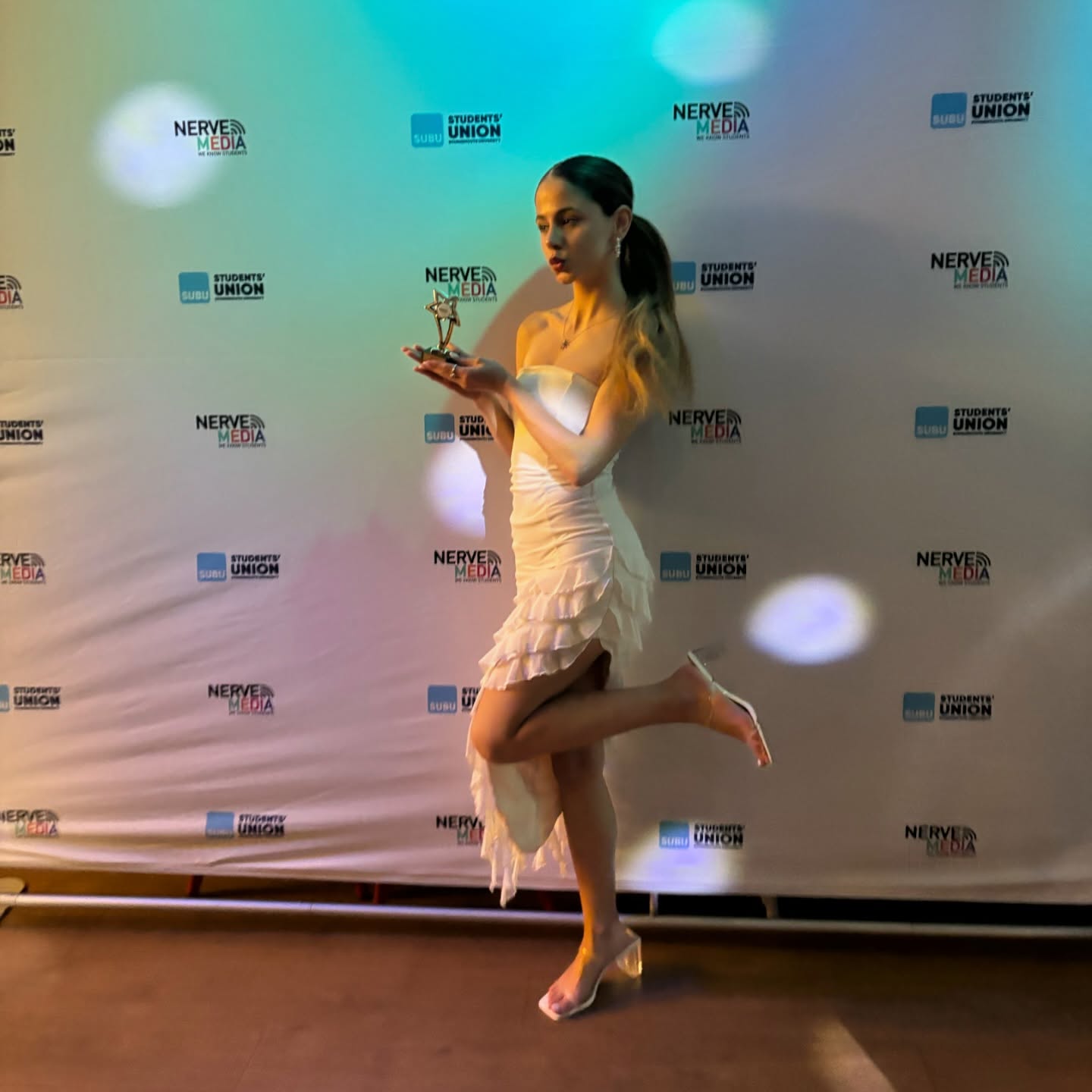I had a wonderful time at the Nerve Media Awards, celebrating being part of Nerve Radio, Nerve TV, and Nerve Online.
This year, I had the incredible opportunity to film and interview for @nerve_tv projects like BU Comes Dancing, the Performing Arts Charity Showcase, SUBU’s Community Kitchen, and the Women’s Network Talent Show. I was honored to be nominated alongside some amazing journalists and thrilled to have won the Best Journalist award🥇I’m incredibly shocked and thankful 🙏🏼
Presenting my own show on @nerveradiobu for the past two years has been an incredible experience. Now, heading into my final year, I’m excited to join the committee as Head of Social Media & Branding 🥳 A huge thank you to everyone who voted for me! The previous committee set high standards and left big shoes to fill, but I’m eager to rise to the challenge and continue the legacy🎙️
Thanks again to all the Nerve outlets for the amazing opportunities this past year. Here’s to many more in the future! 💕